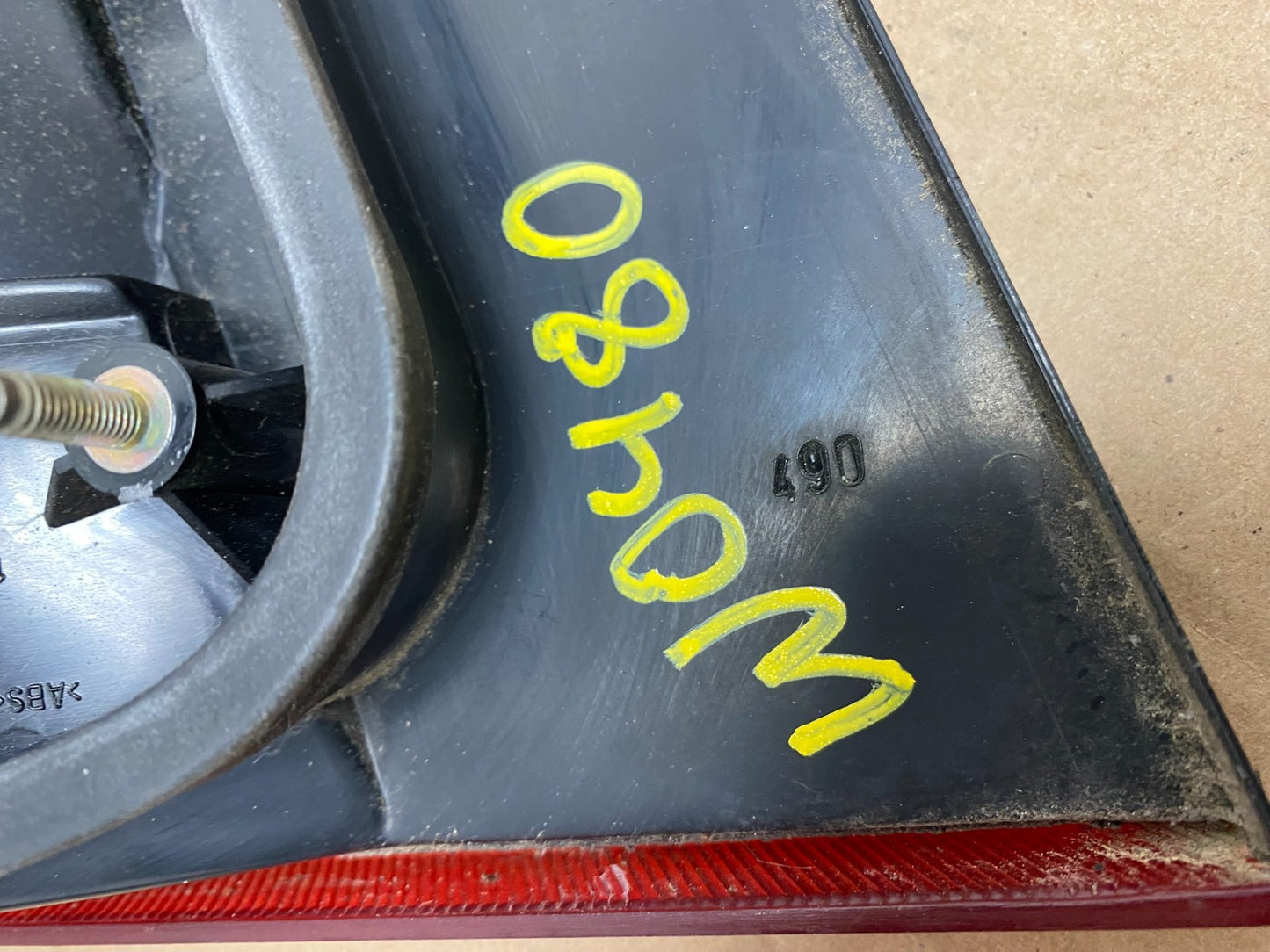 1995 to 1997 Volvo 940 960 Right Passenger RH Side Inner Tail Light Oem W0480 DW6