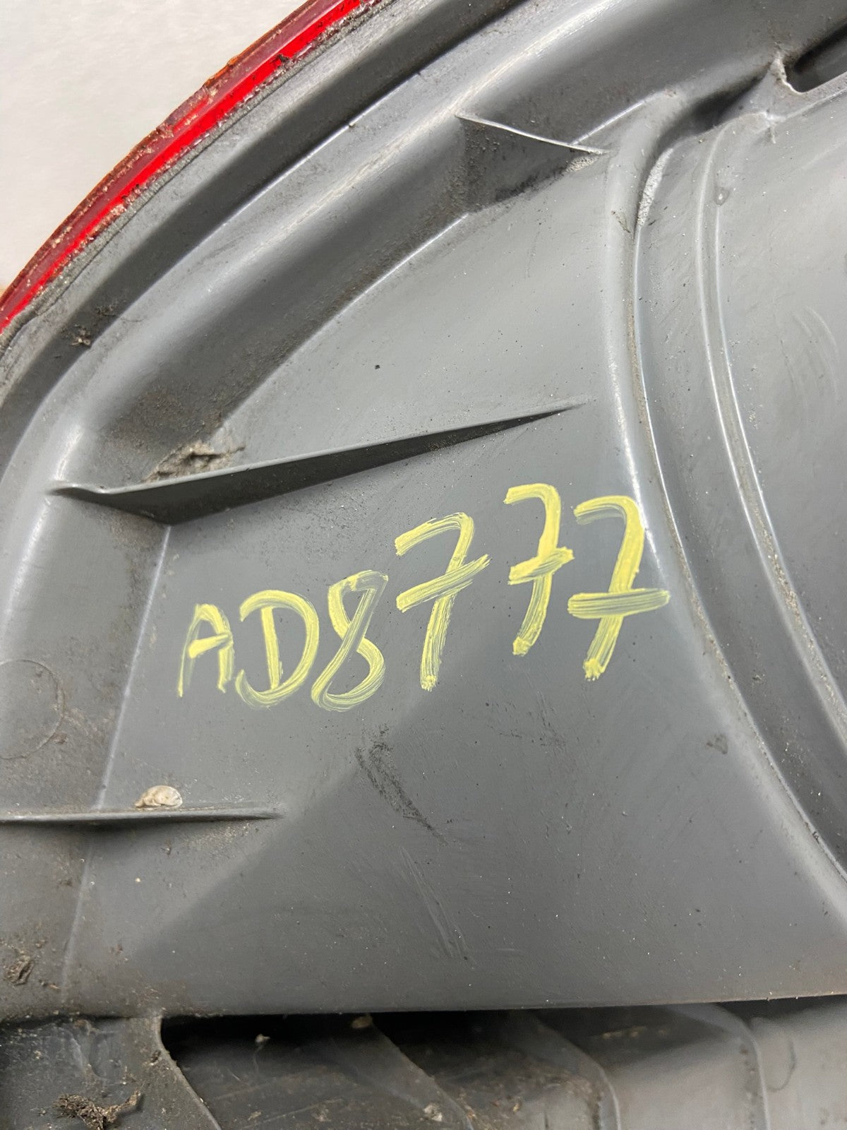 2003 2004 2005 Honda Pilot Right Passenger RH Side Tail Light AD8777 LK7