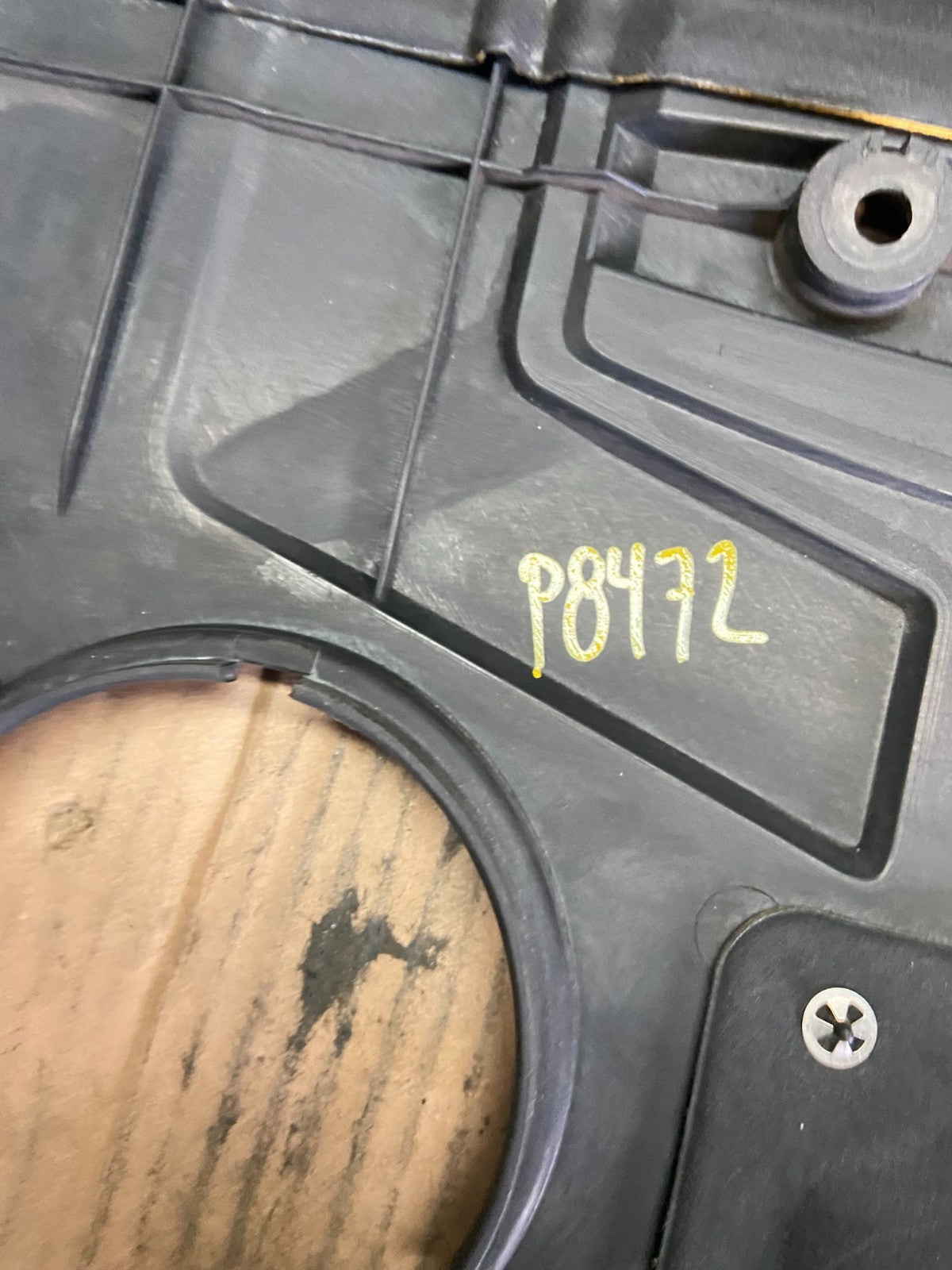 2003 to 2006 Kia Sorento 3.5L V6 Engine Motor Top Lid Cap Cover p8472 DG9