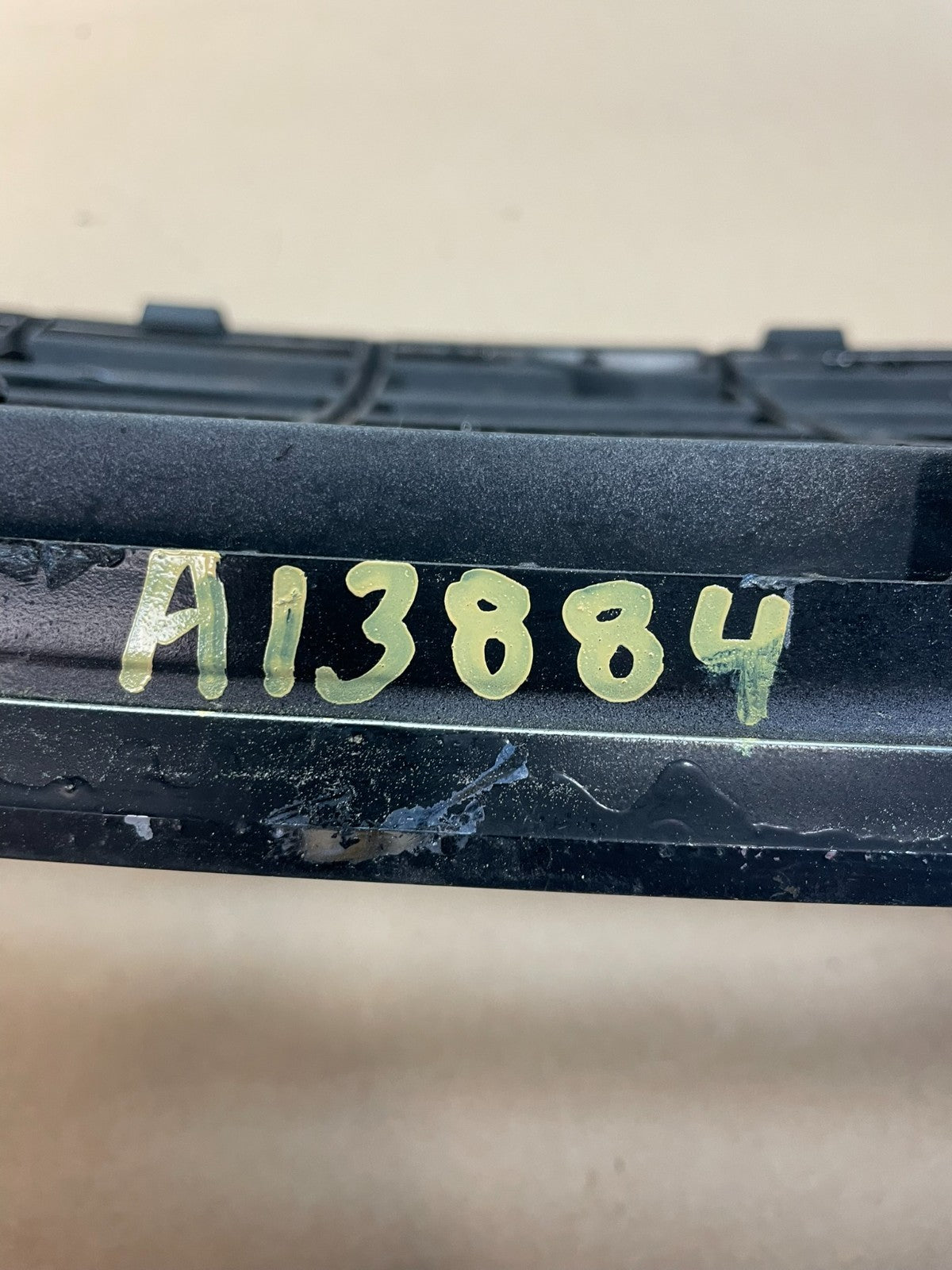 2007 2008 2009 Volvo S80 Front Upper Grill Grille AI3884 DG5