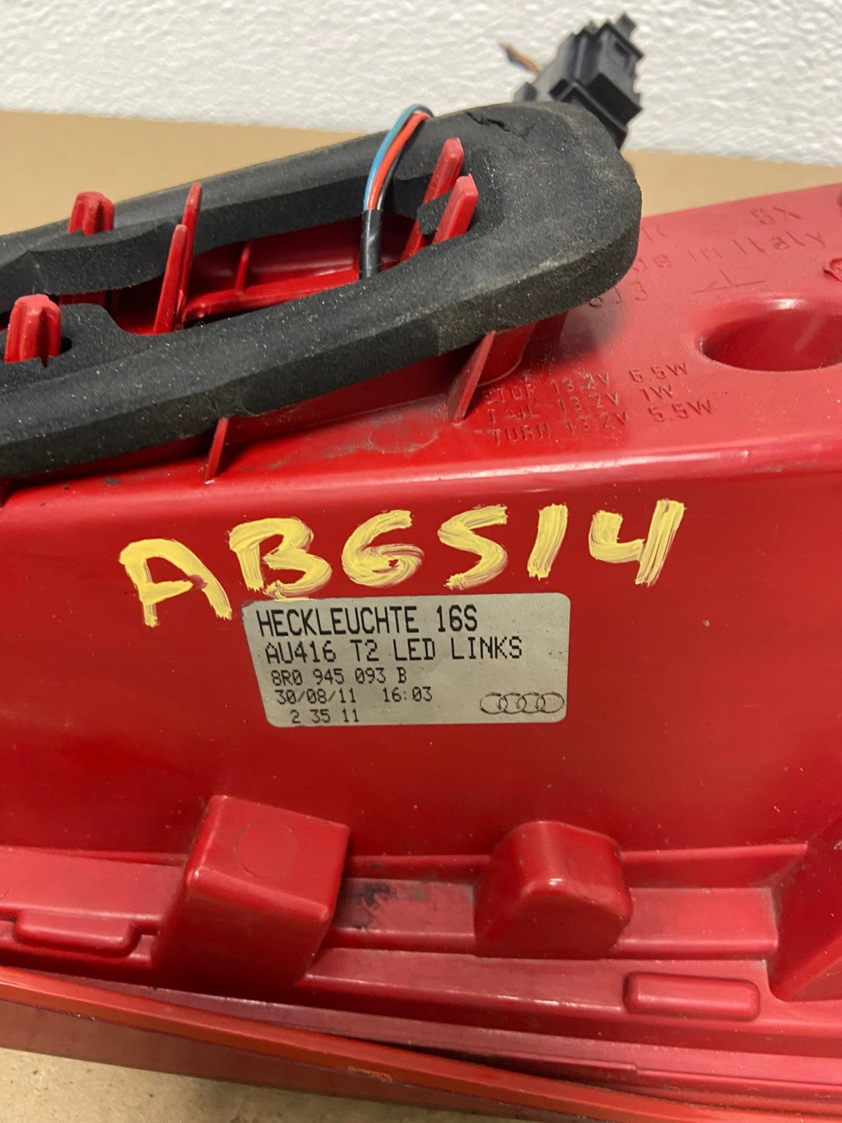 2009 to 2012 Audi Q5 Left Driver LH Side Tail light Oem AB6514 LK7