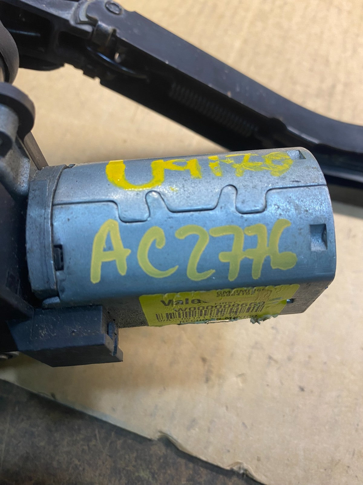 2008-2017 GMC Acadia Enclave Tailgate Back Door Rear Wiper Motor Wiper ac2776 DG7