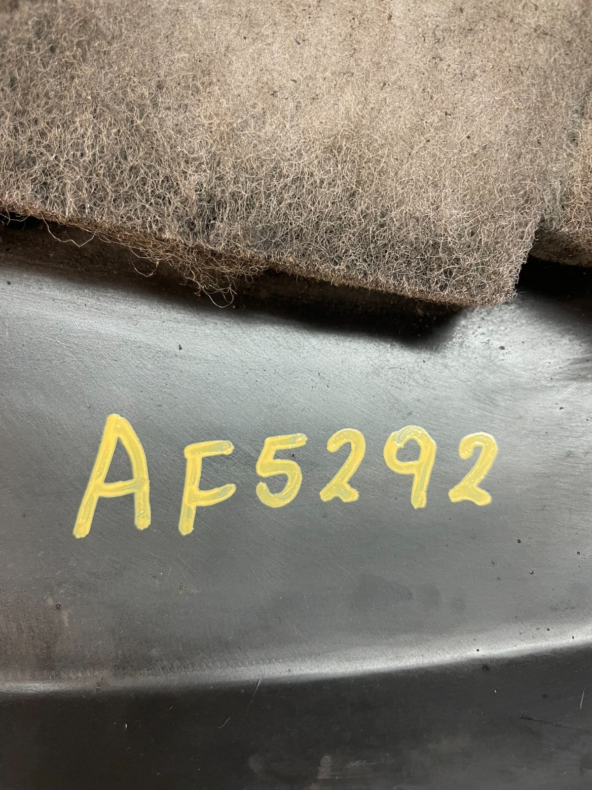 2007 to 2014 Subaru Tribeca 3.0L Factory Engine Cover 14025AA24A AF5292 DG7
