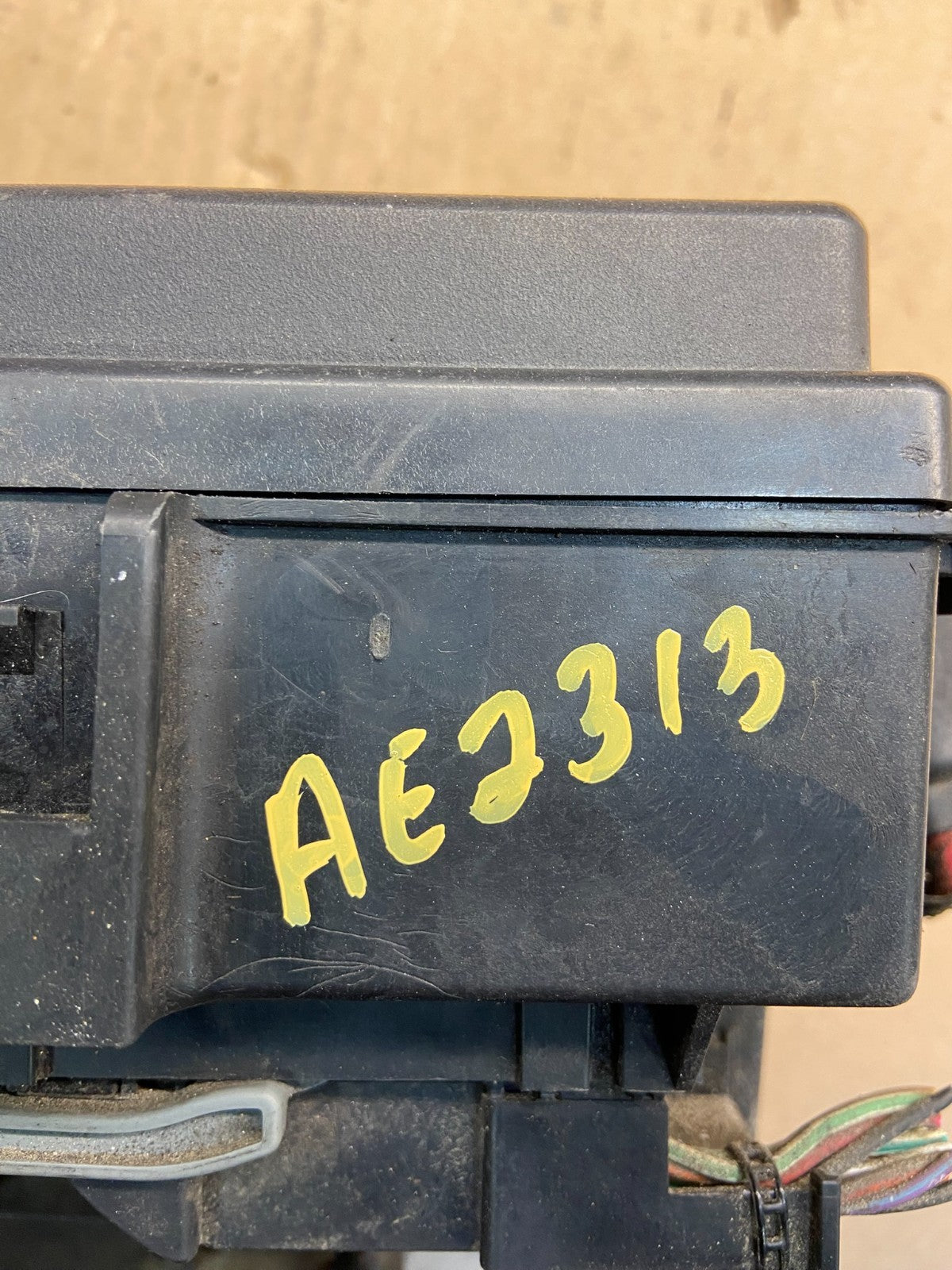 2007 Jeep Grand Cherokee Fuse Box BCM Body Control Module AE2313 DW7