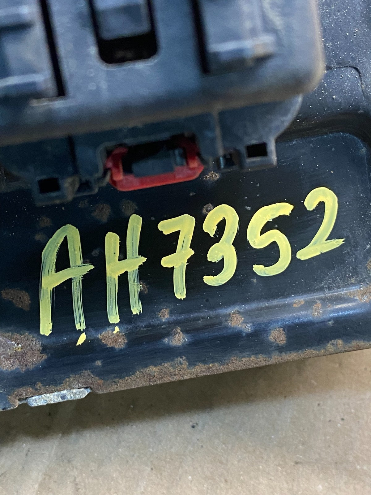 2010 Dodge Caravan Town & Country Engine Computer ECU AH7352 DG3