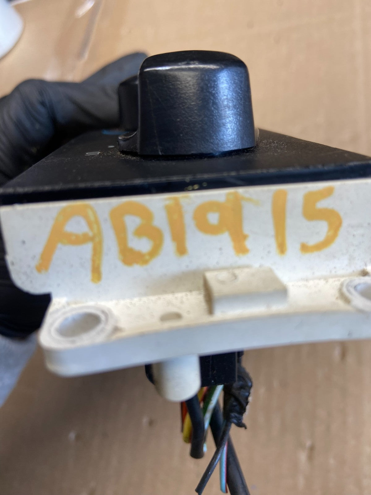 1998 to 2011 Ford Crown Victoria Marquis A/C Heater Climate Control ab1915 DG5