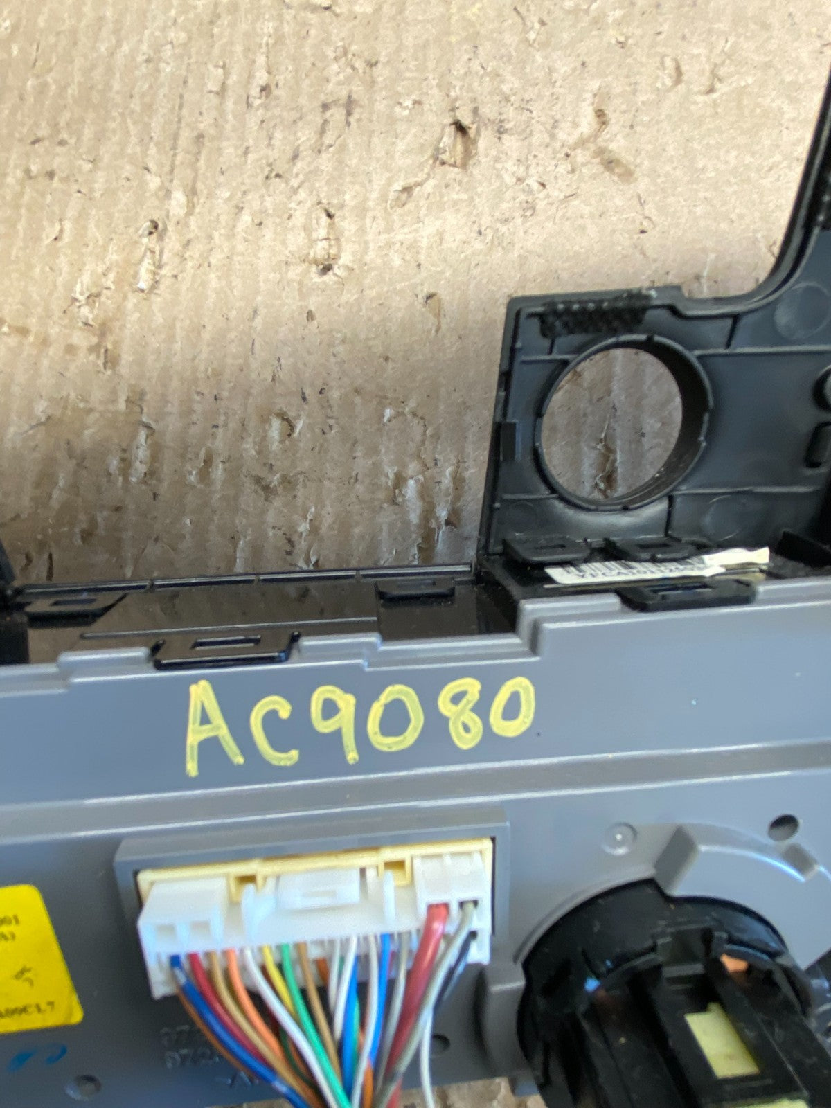 2011 - 2014 Hyundai Sonata Center Radio Climate Control Air Vent Bezel AC9080 DG6