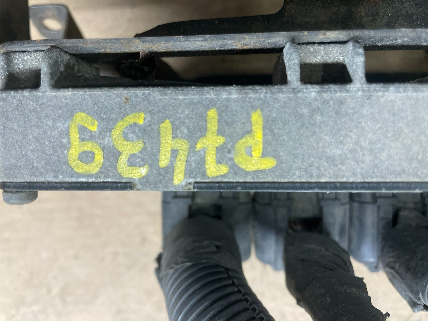 2010 Dodge Caravan 3.3L Engine Computer ECU ECM p7439 DG3