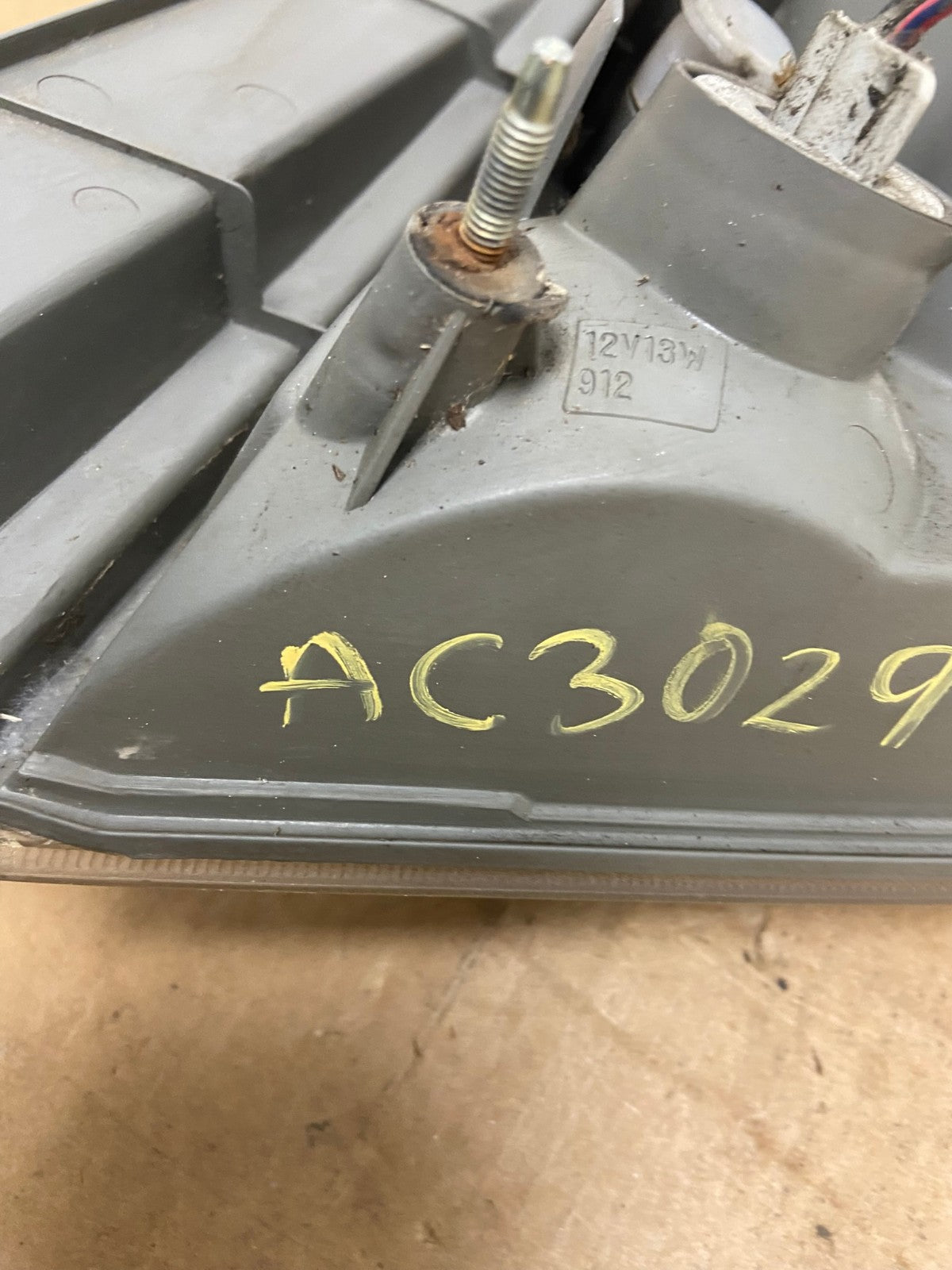 2002 2003 2004 Nissan Altima Tail Light Left Driver Lh Side OEM AC3029 LK6