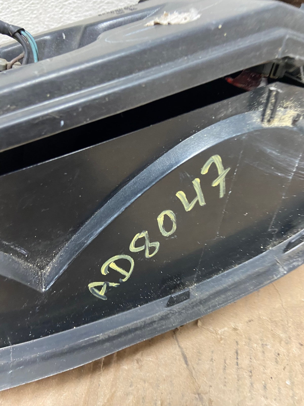 1997 to 2003 Chevrolet Malibu Left Driver LH Side Tail Light AD8047 LK6