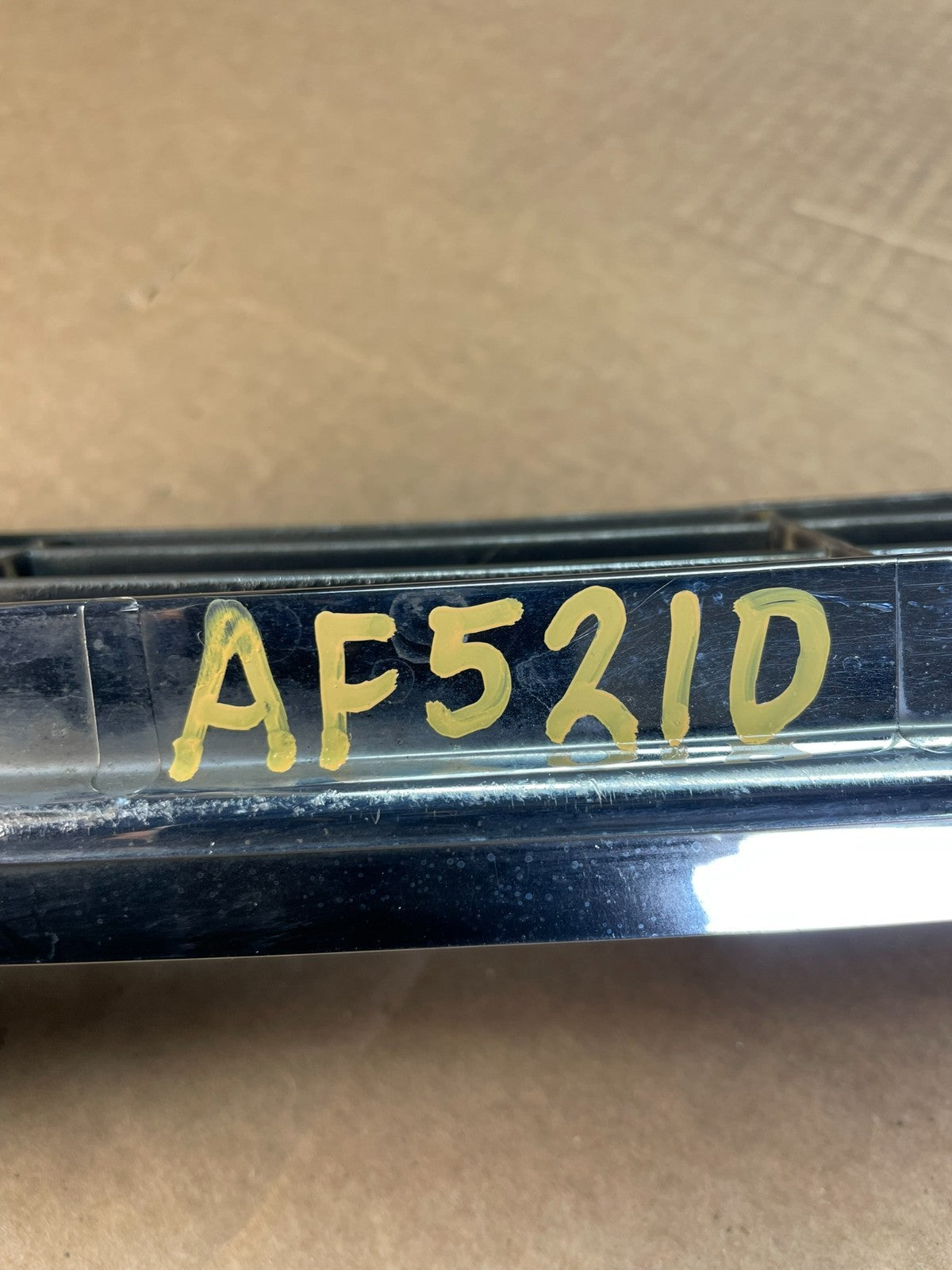1997 to 1999 Lexus ES300 Front Grill Grille AF52104