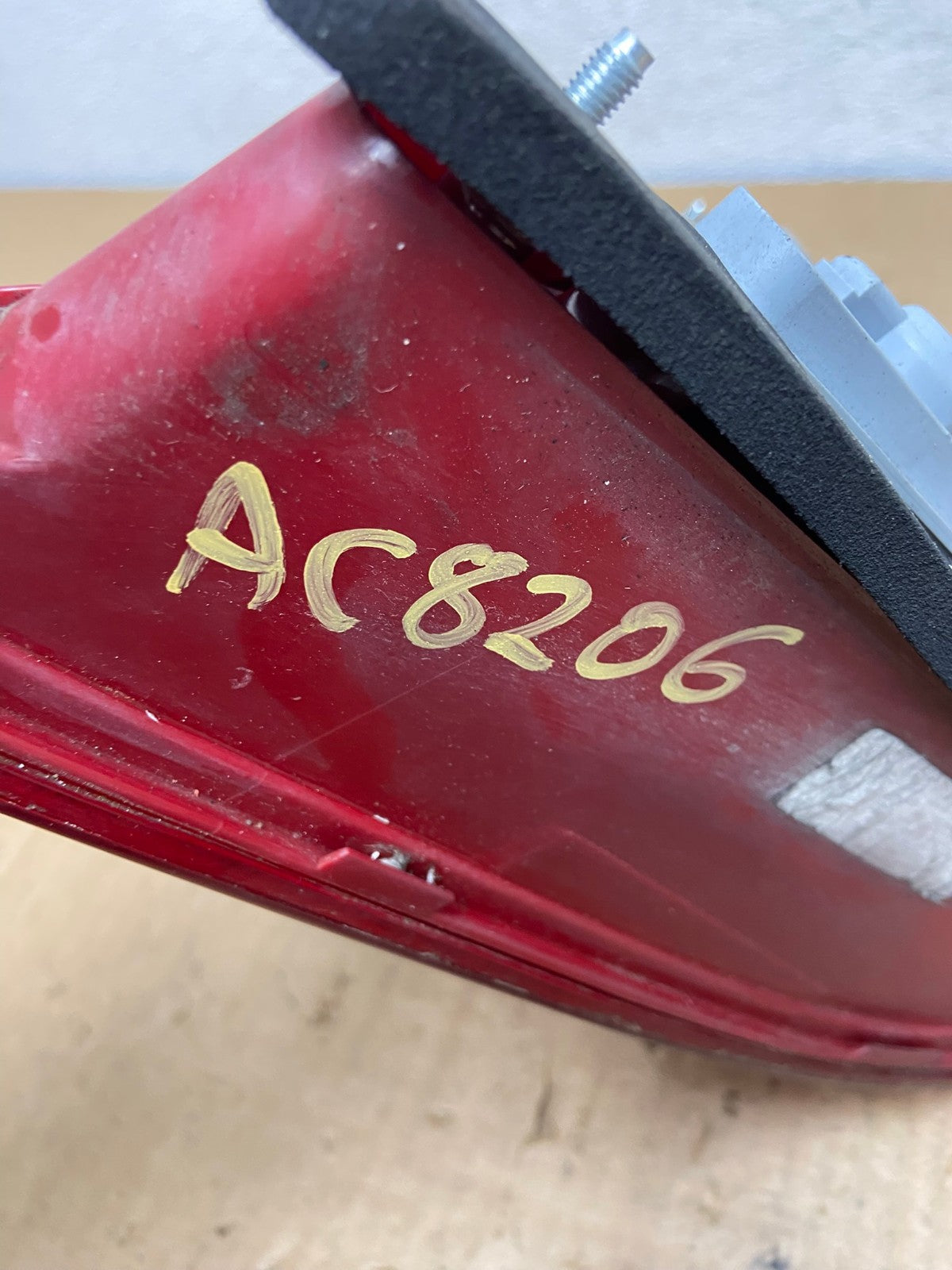 2005-2007 Mercedes-Benz C230 C240 W203 C-Class Left Driver Tail Light AC8206 LK6