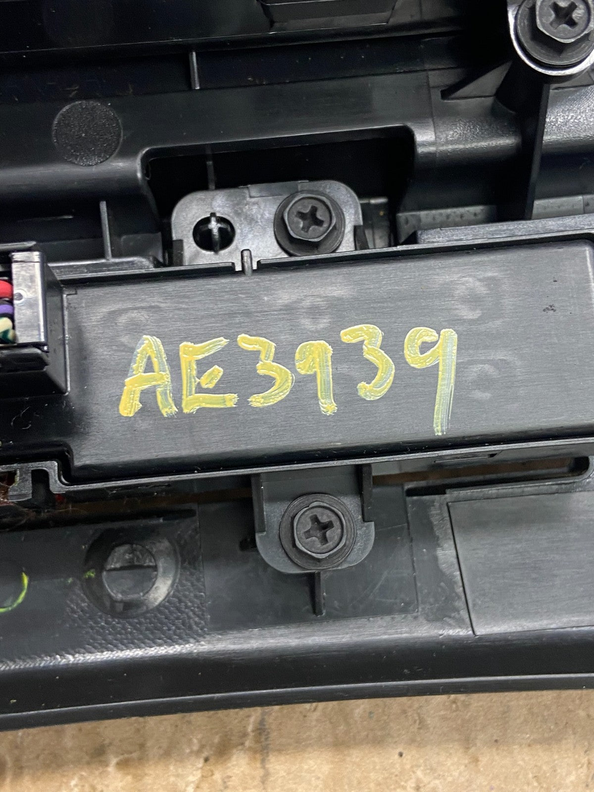 2008 to 2012 Jeep Liberty Dash Climate Temperature Control Radio Bezel ae3939 DG6