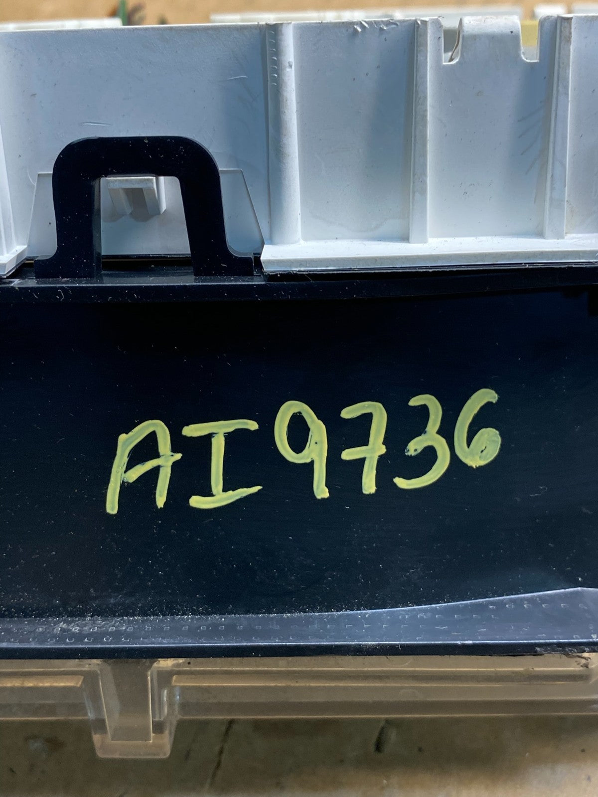 2006 Ford E350 Gauge Speedometer Cluster AI9736 DW6