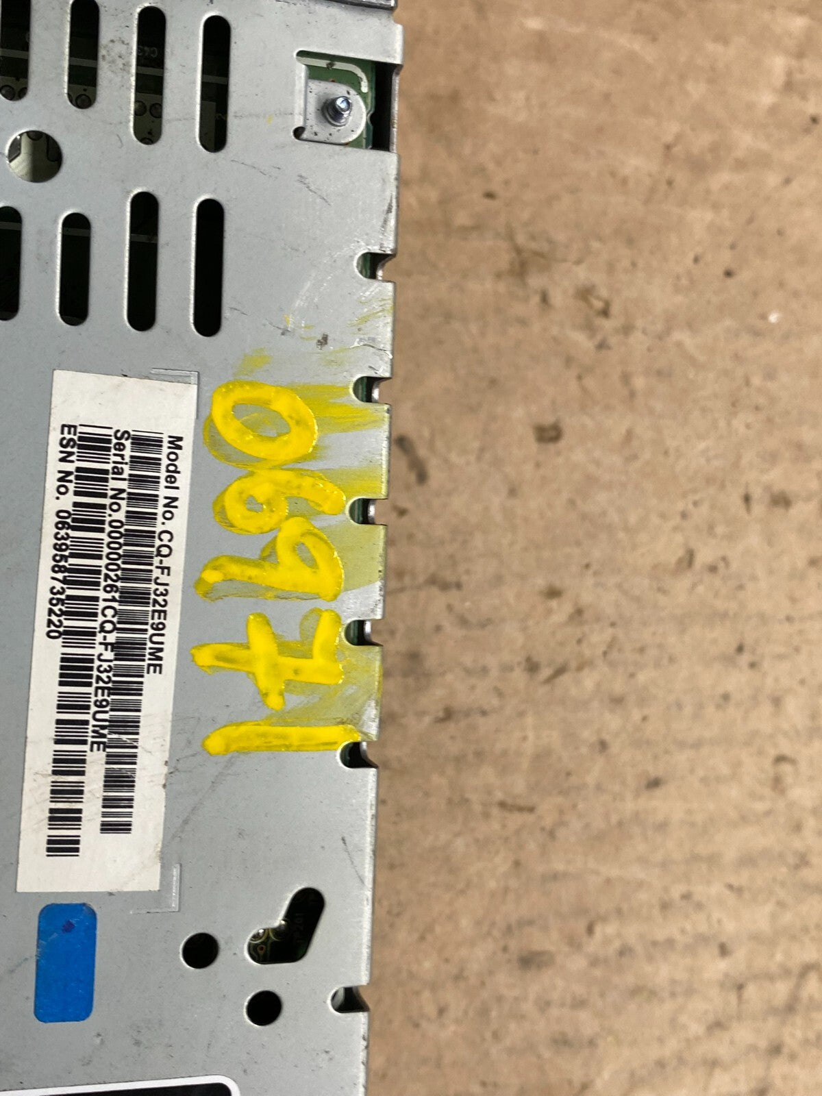 2015 Lincoln Mkt Am Fm Cd Player Radio Receiver OEM o6971 DG6