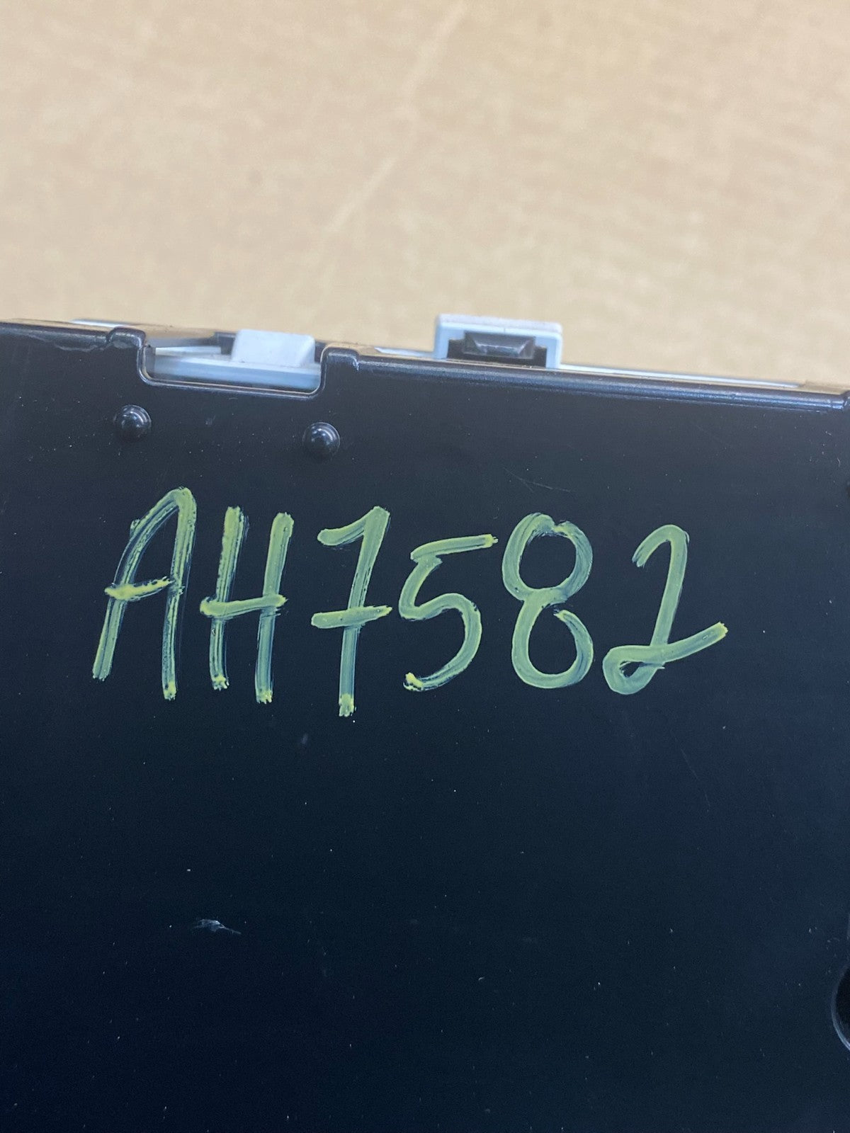 2007 2012 GMC Yukon Tahoe Sierra Speedometer Cluster Gauge ah7582 DG6