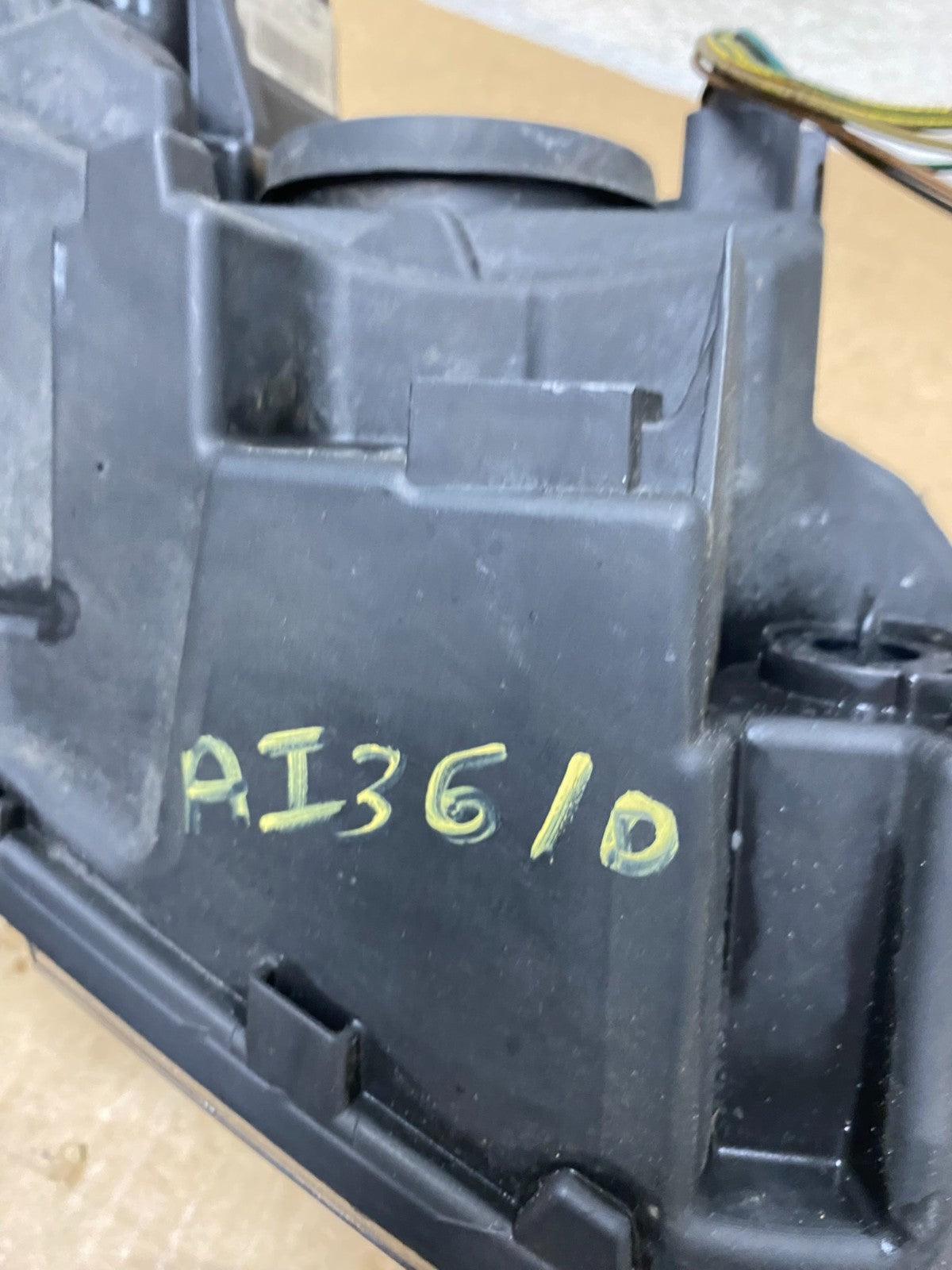 2014 to 2018 Ford Transit Connect Left Driver LH Side Headlight AI3610 DW11