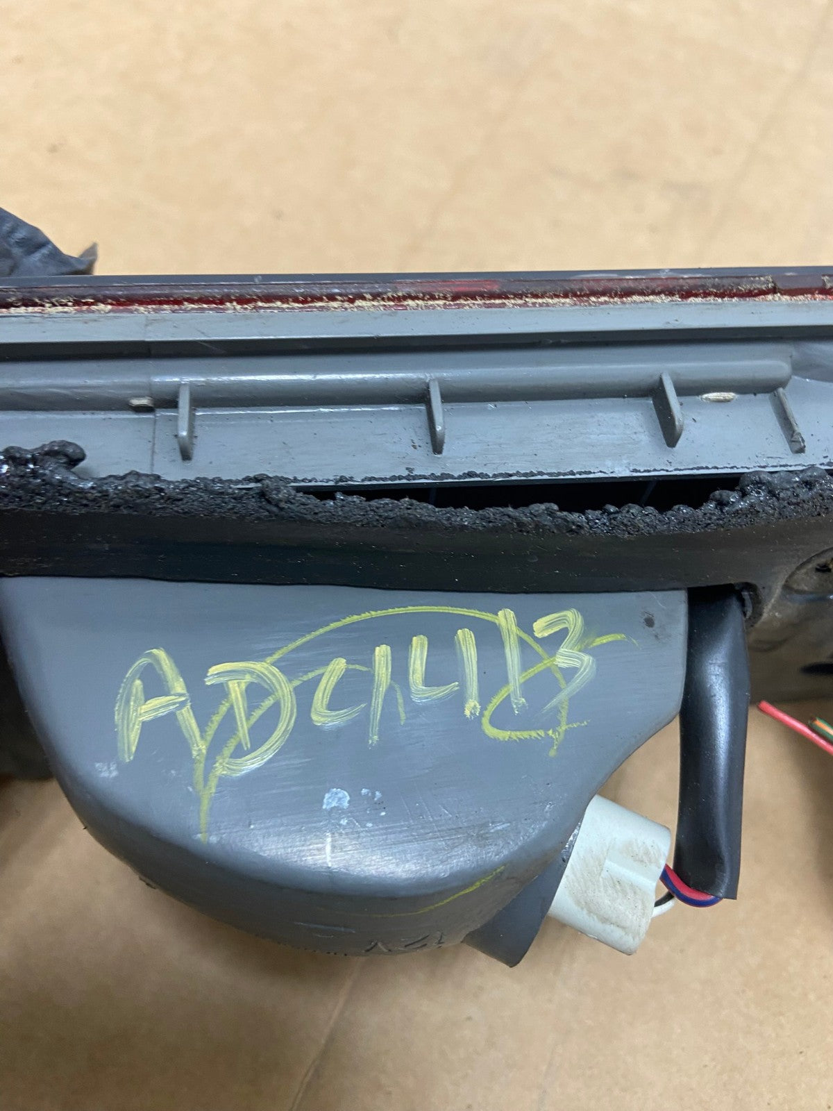 1997 1998 1999 Toyota Camry Tail Light Inner Right Passenger AD4413 LK6