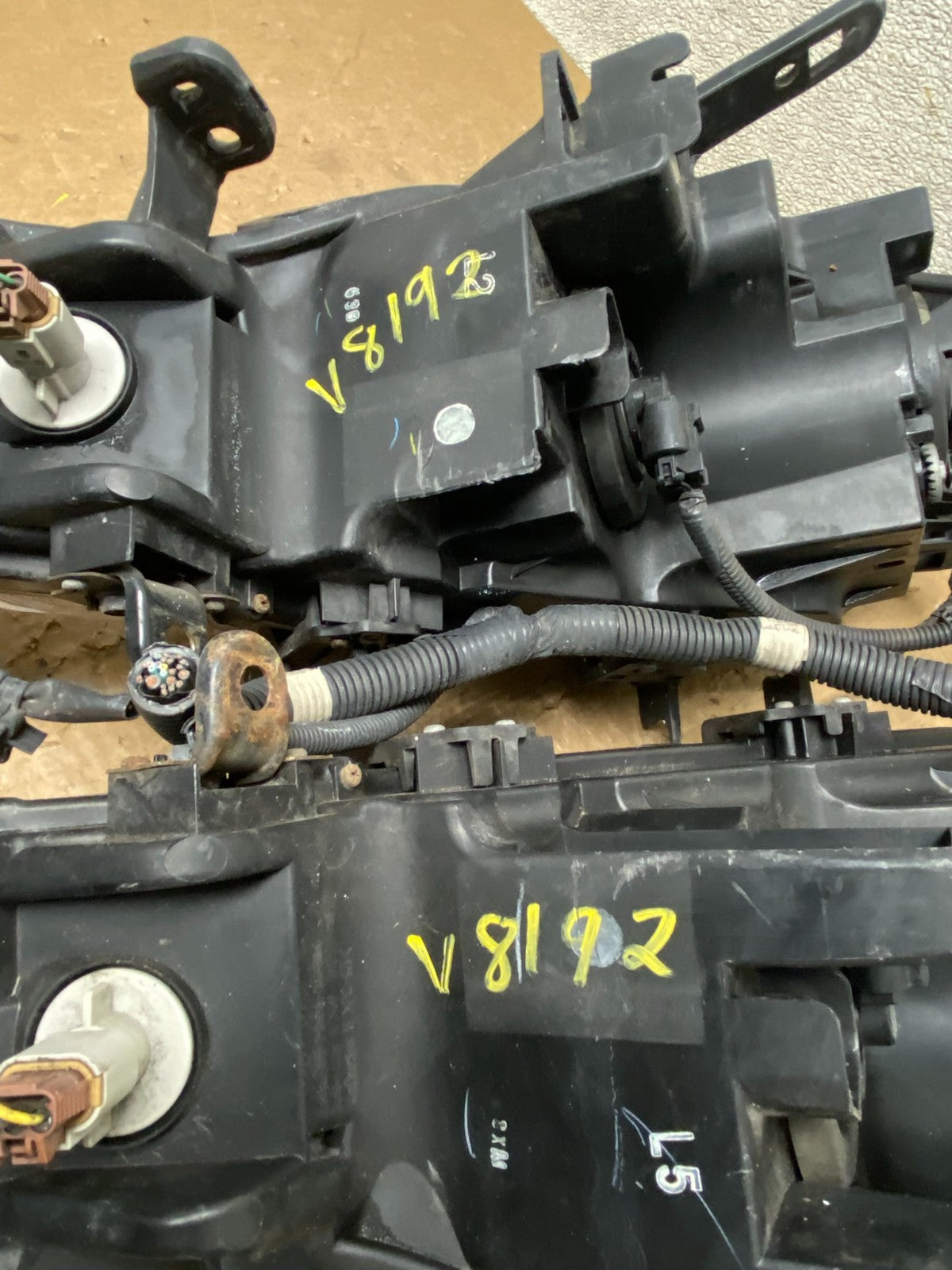 Halogen 2011 2012 2013 2014 Nissan Murano Headlights Left+Right Oem V8192 DW15