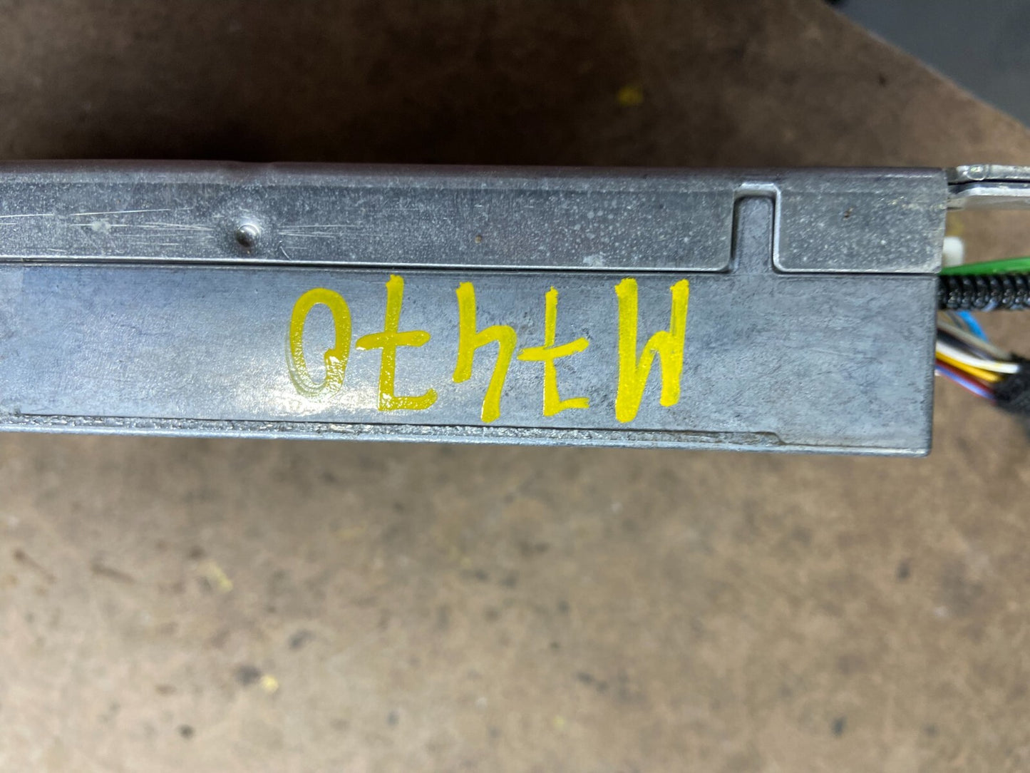2007 to 2011 Bmw Bluetooth Control Module Computer Telematics M7470 DG3