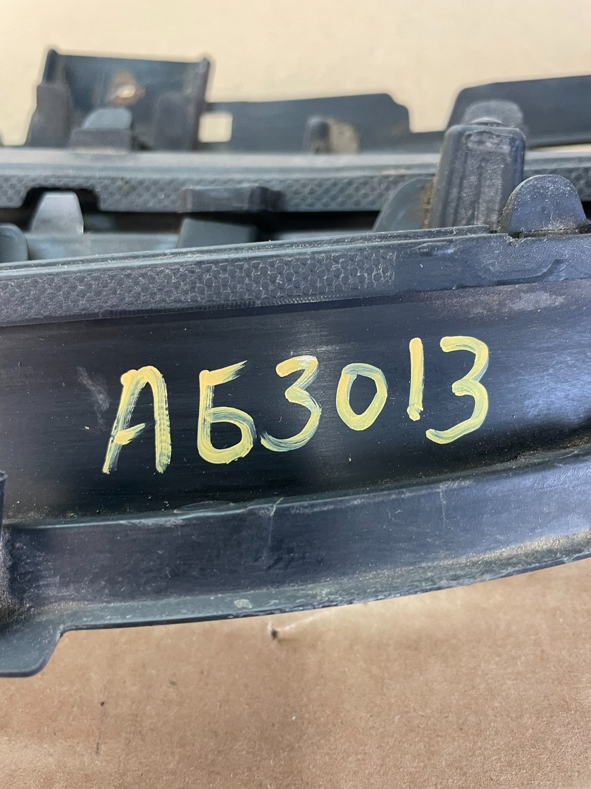 2012 to 2017 Hyundai Accent Front Upper Grill Grille AG3013 DG5