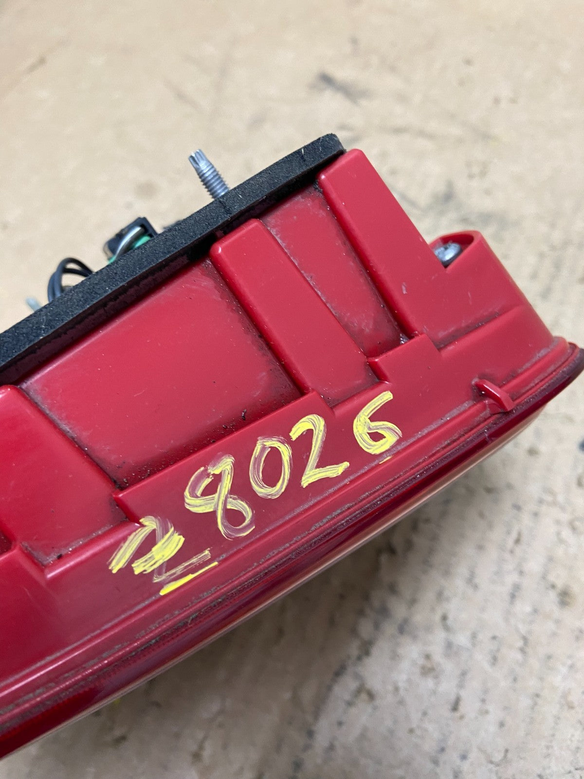2013-2016 Chevrolet Malibu Left Driver LH Inner Tail Light Z8026 DW7