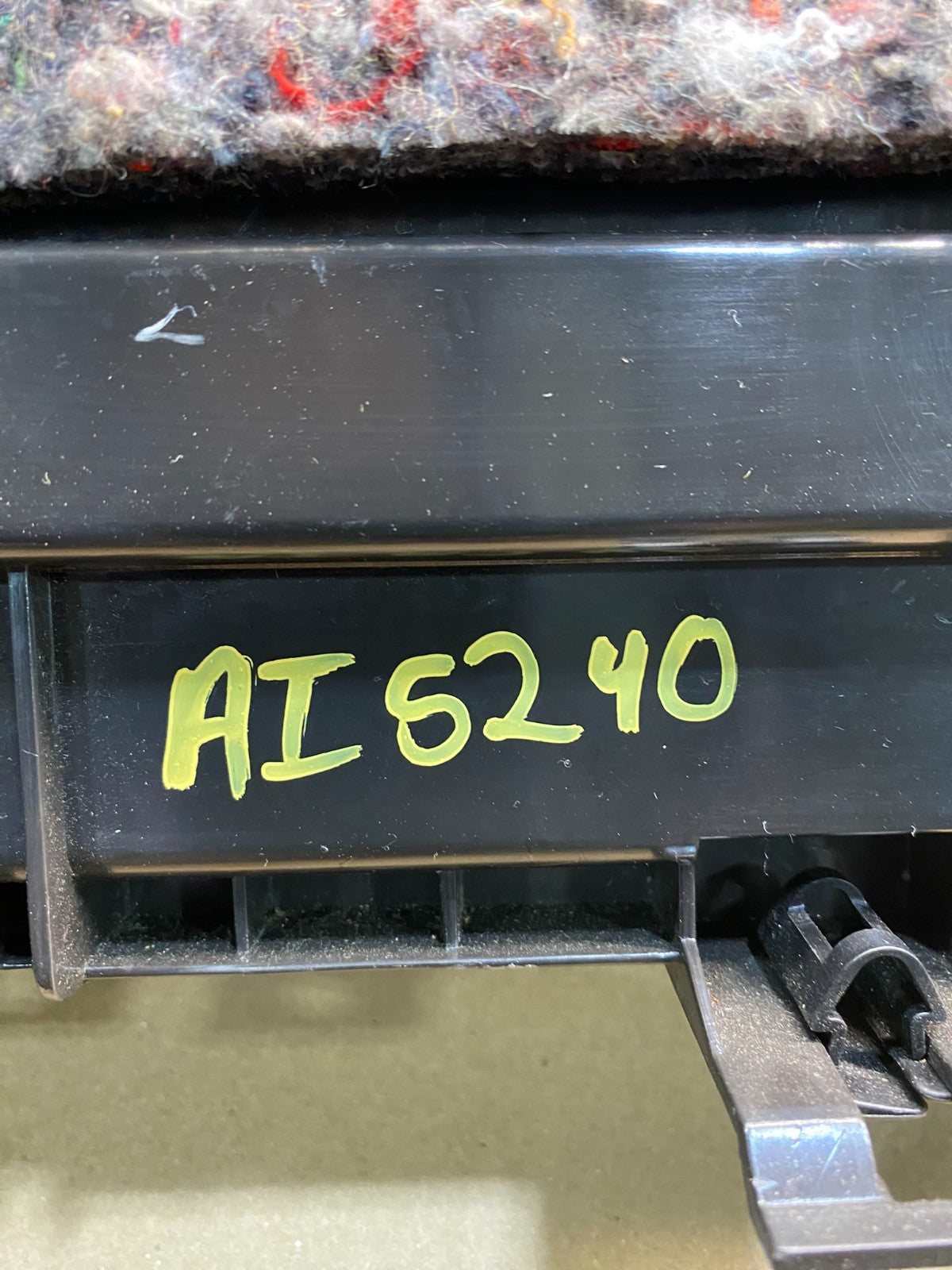 2009 - 2011 Jaguar XF Dashboard Dash Glove Box Glovebox Compartment AI5240 DG5