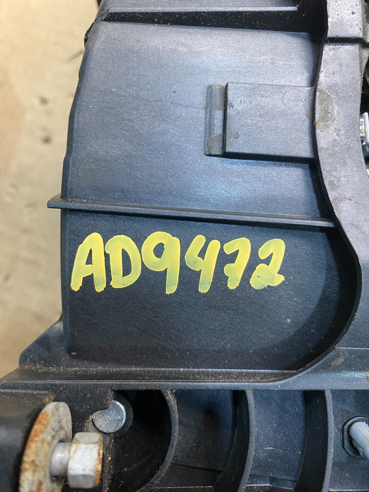 2007 to 2014 Lincoln Navigator Transmission Gear Shifter Selector AD94728