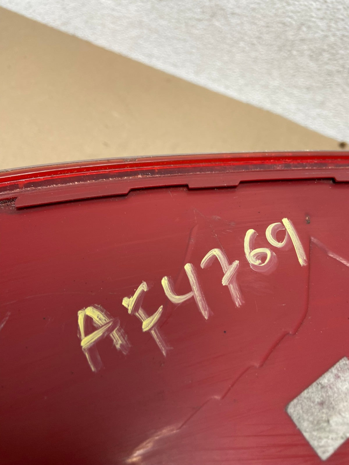 2002 to 2005 Hyundai Sonata Left Driver Lh Side Tail Light AF4769 LK9