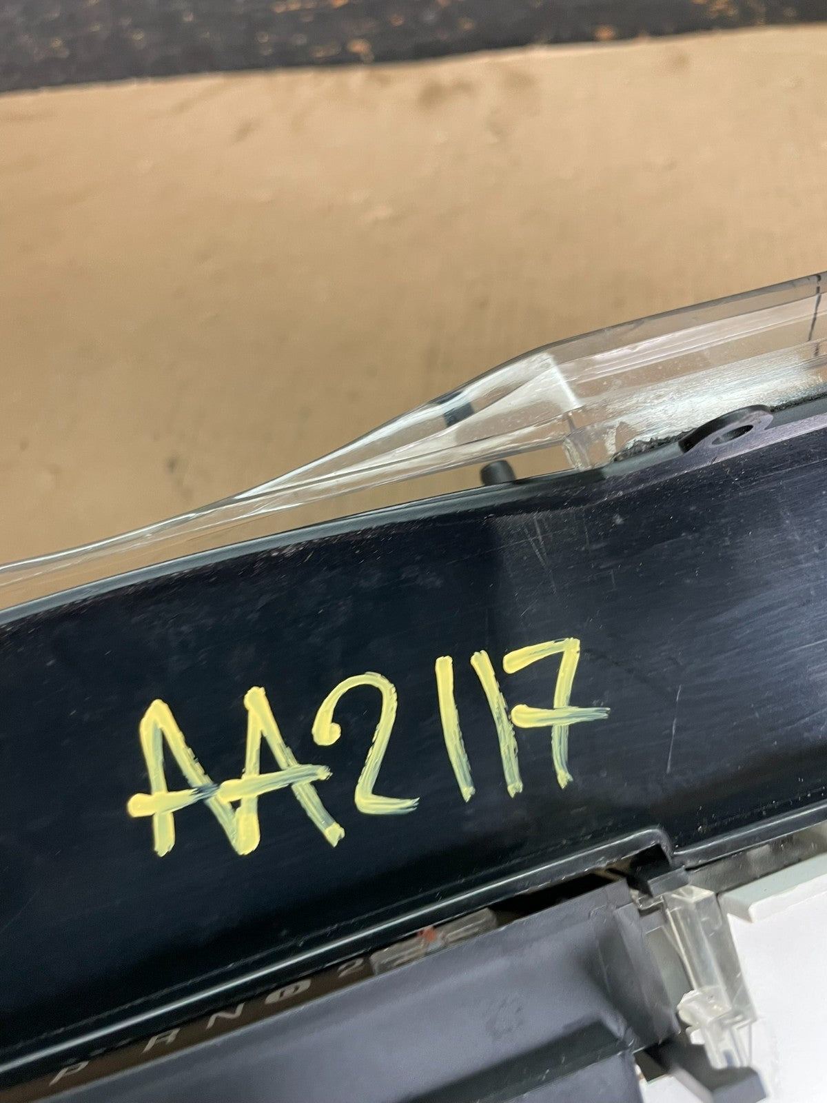 2001-2002 Ford Econoline E250 E350 Van Speedometer Instrument Cluster AA21178