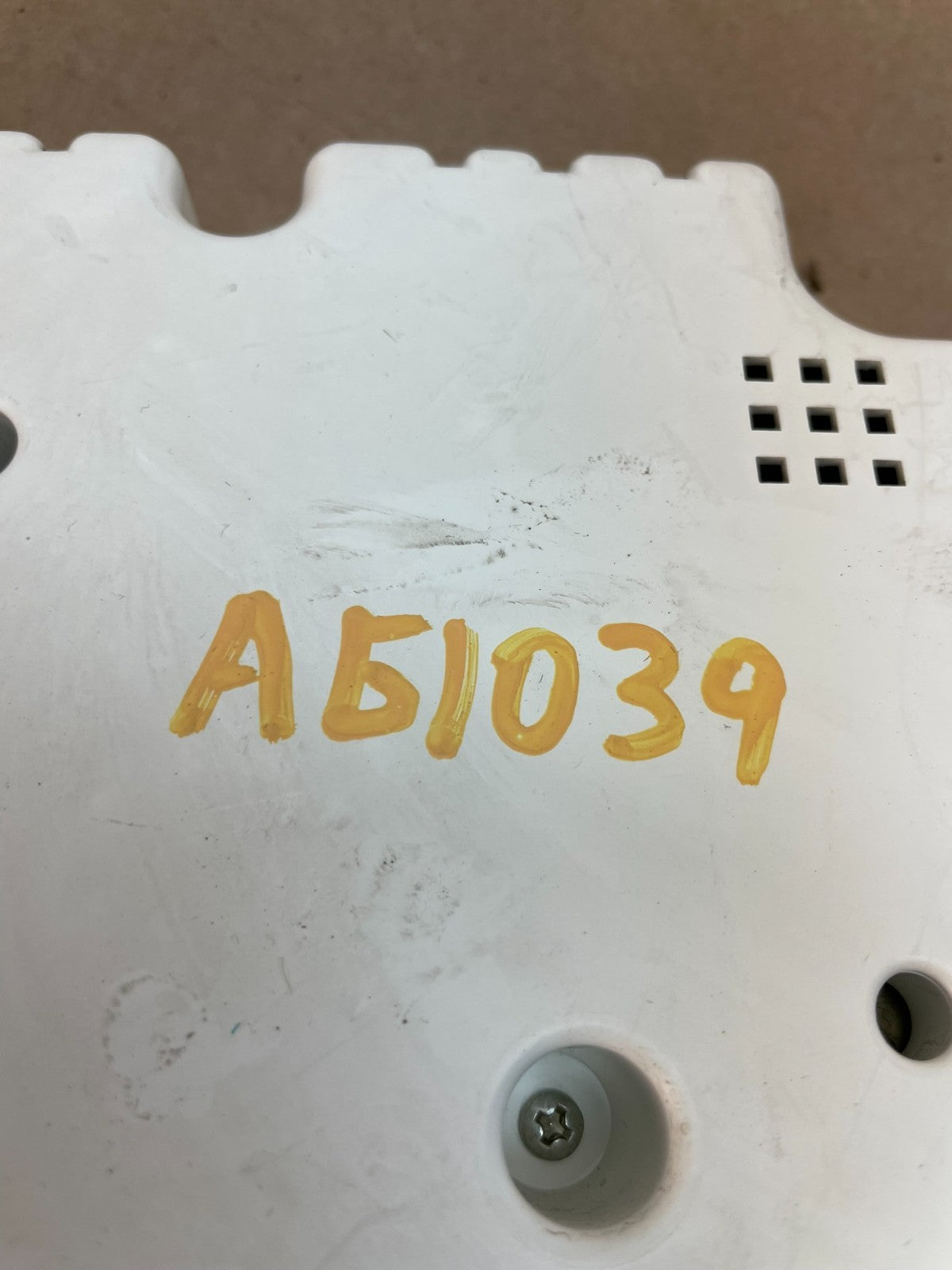 2006 to 2007 Lexus RX400H Speedometer Cluster Gauge AG1039 DG10