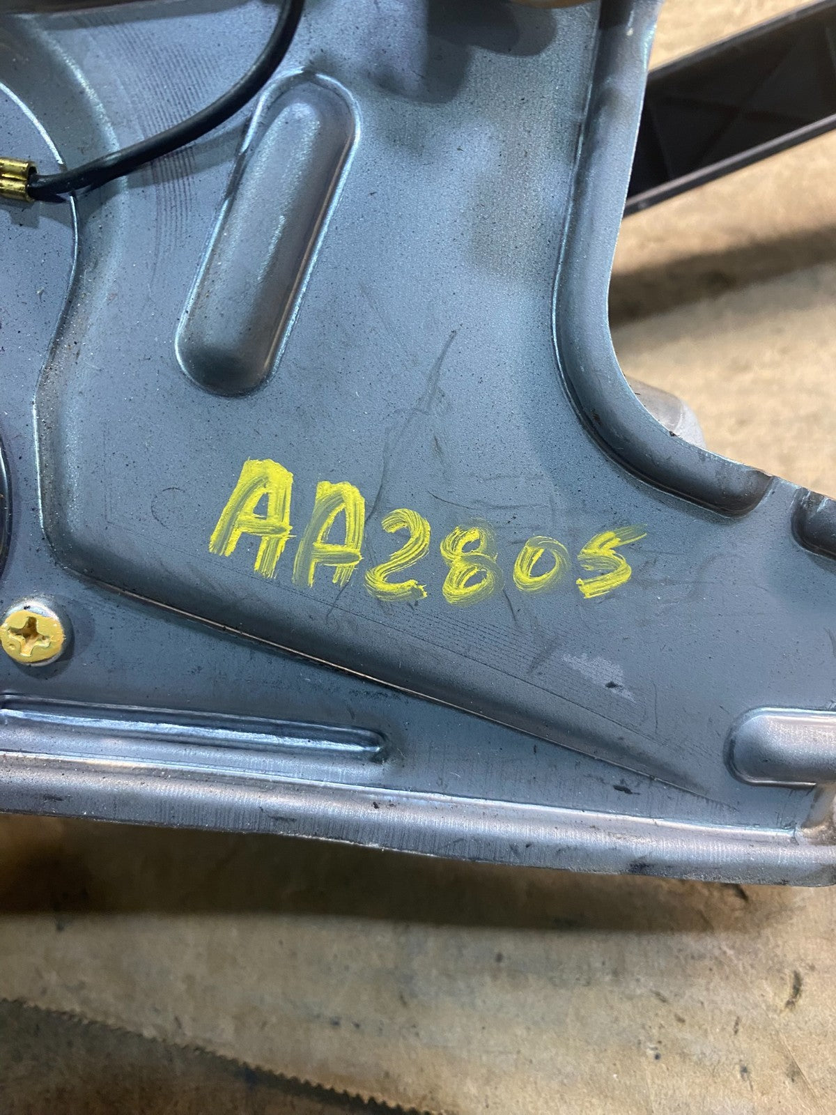 2007 to 2015 Mazda CX-9 CX9 Windshield Rear Wiper Motor AA2805 DG7