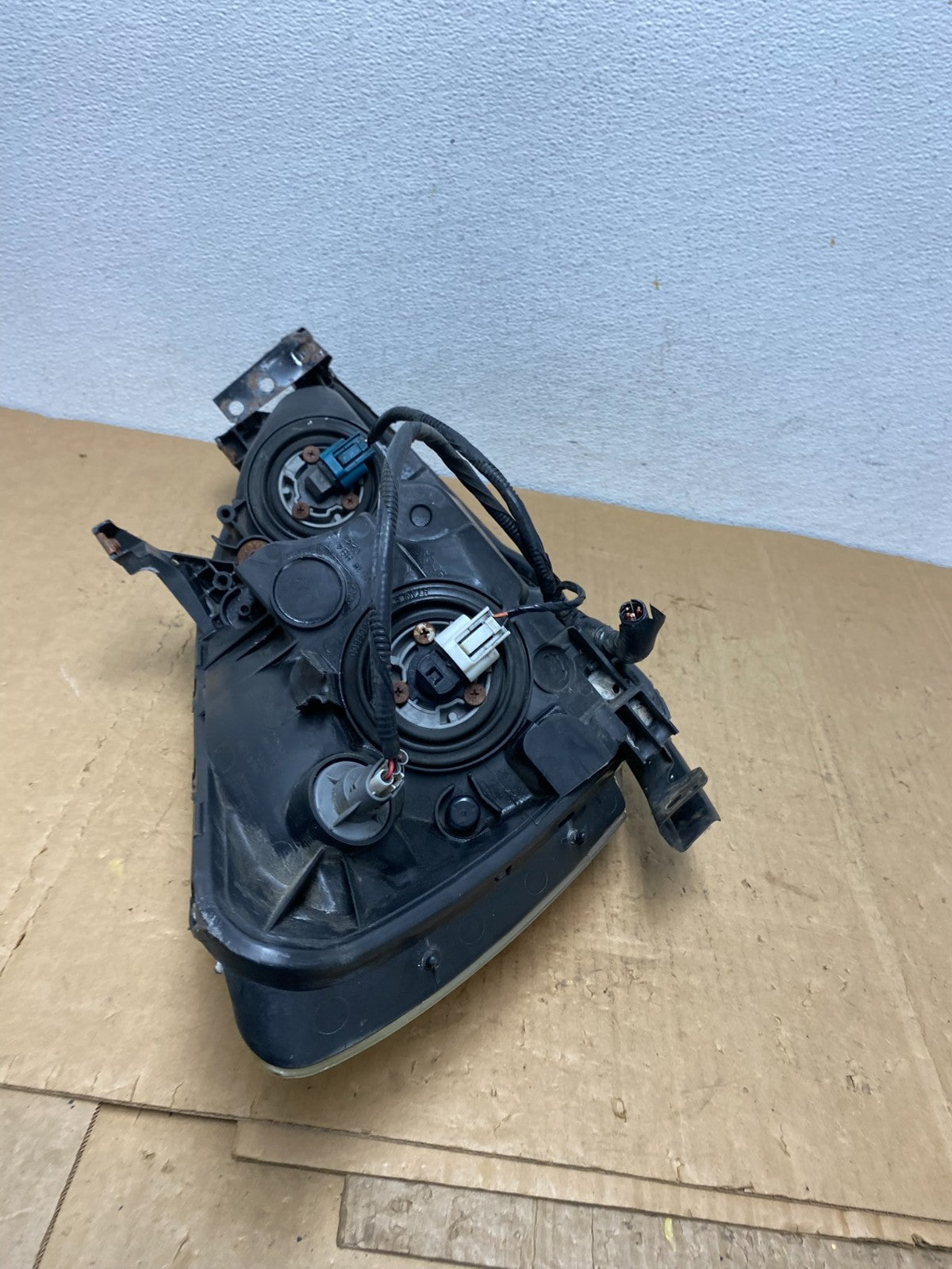 2003 - 2007 Honda Accord Left Driver LH Halogen Headlight AD1322 DW7