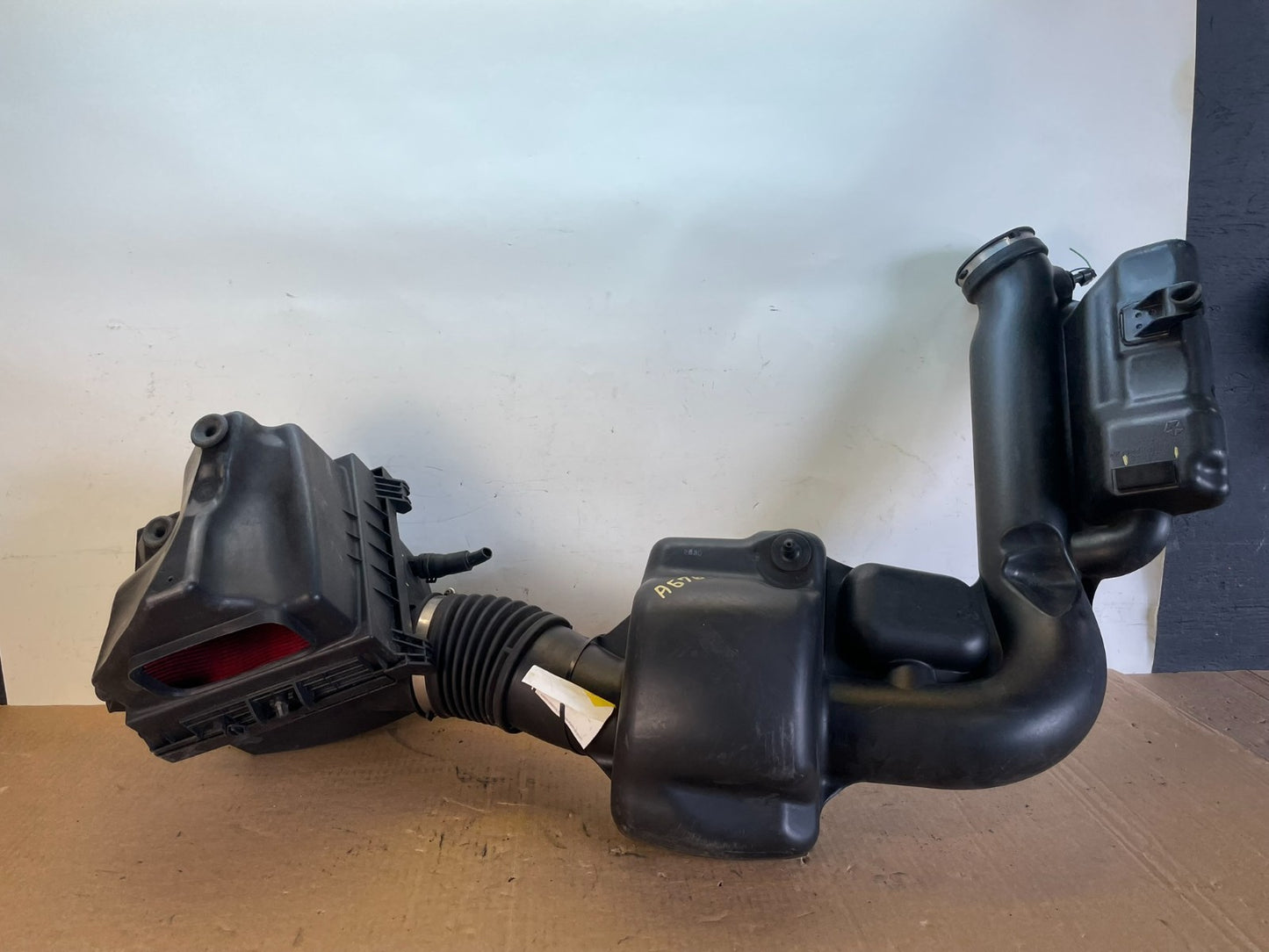 2011 - 2013 Dodge Durango 3.6L Resonator Air Intake Tube ag7635 DG4