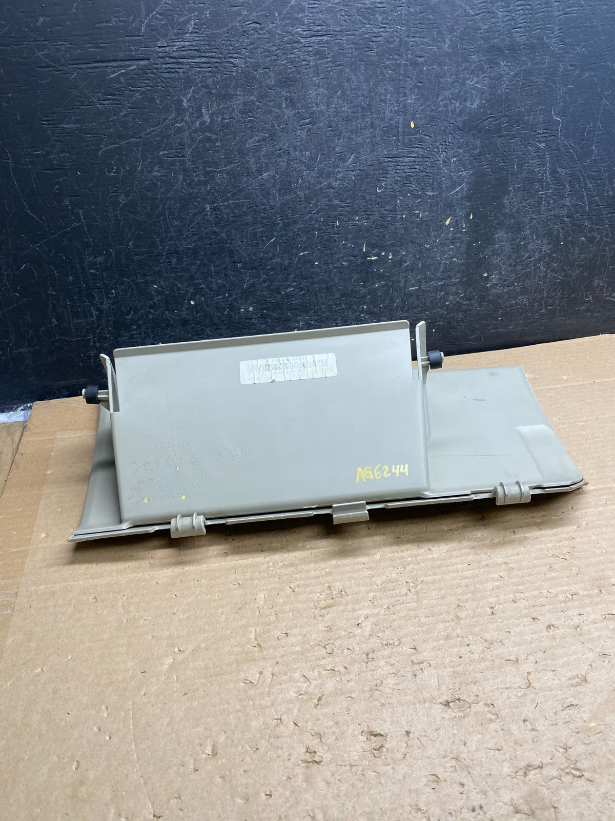 2011-2020 Dodge Grand Caravan Front Right Passenger Storage Glove Box AG6244 DG4
