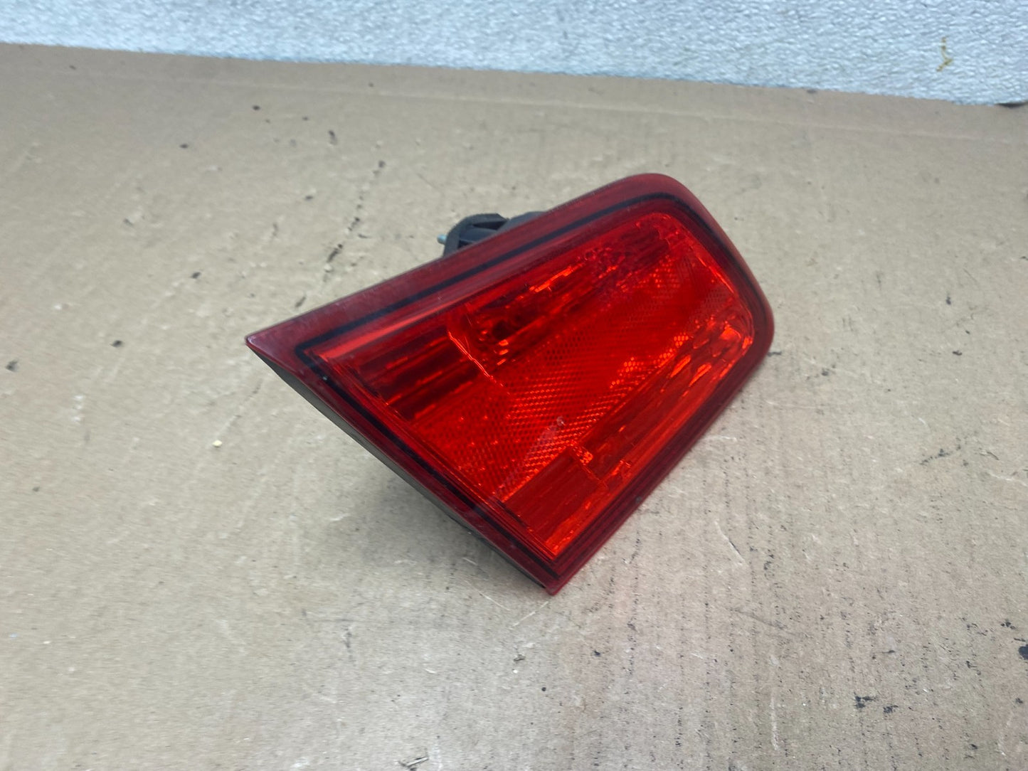 2010-2014 Subaru Legacy Left Driver LH Side Tail Light Inner OEM S0727 DW2