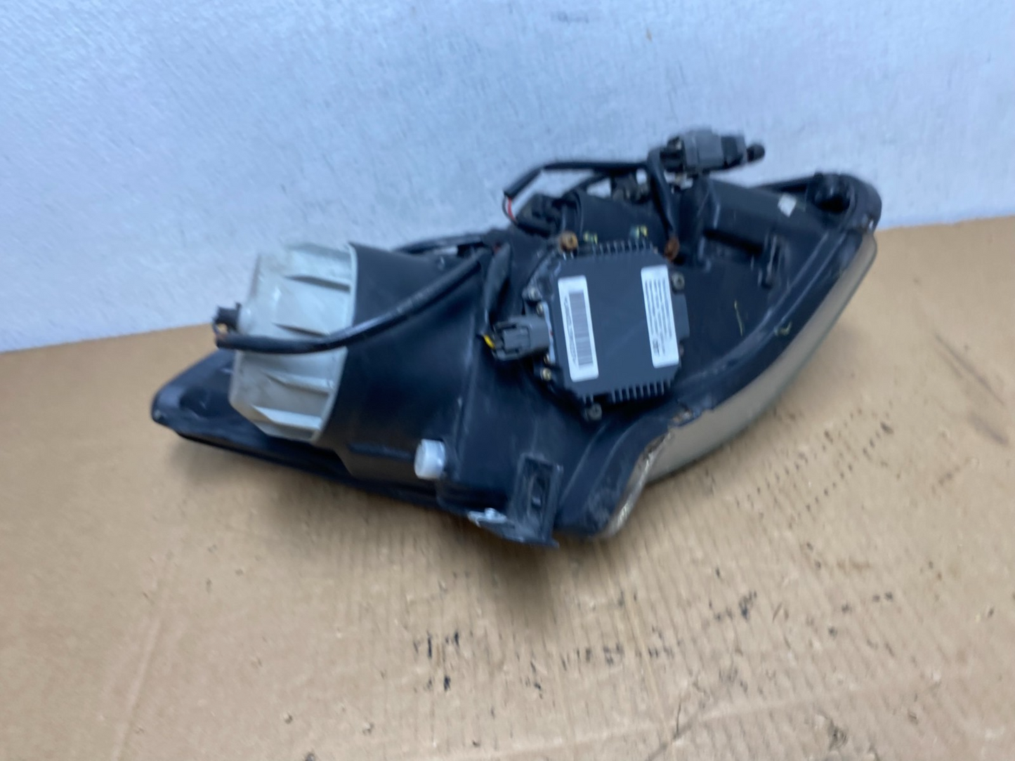2004 to 2006 Nissan Maxima Left Driver Side Headlight Hid Xenon AD1096 DW9