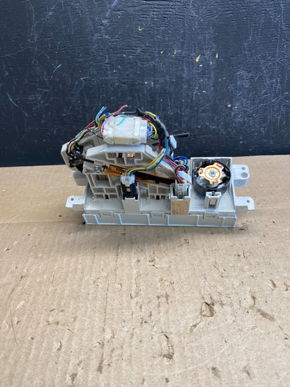 1999-2000 Nissan Xterra Heater A/C Climate Temperature Control ac6712 DG4