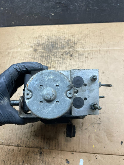 1995 - 1998 BMW e38 740i 750i ABS Anti-Lock Brake Pump 1164241 OEM R4395 DG5