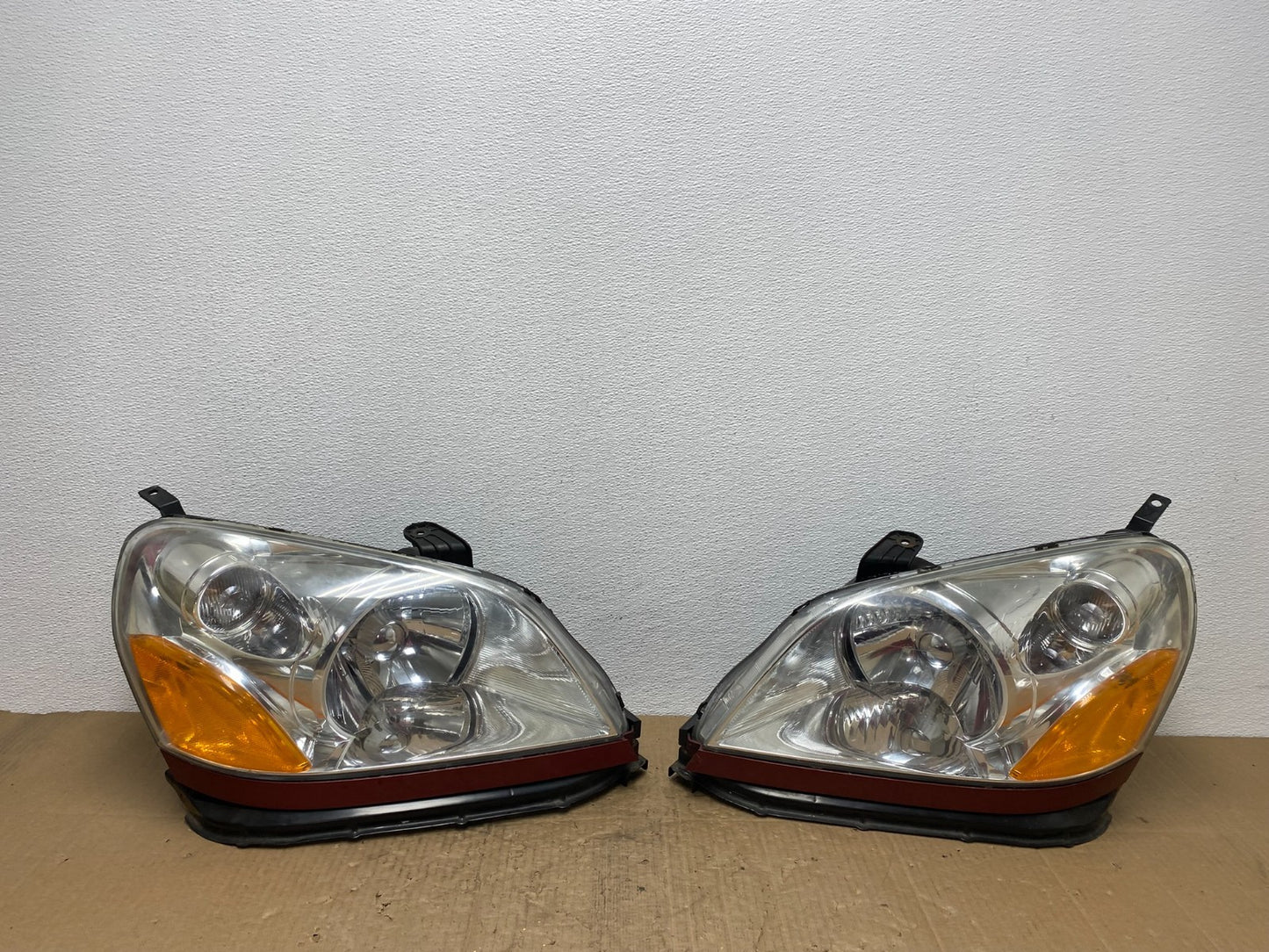 2003 2004 2005 Honda Pilot Left+Right Side Halogen Headlights AB8469 DW0