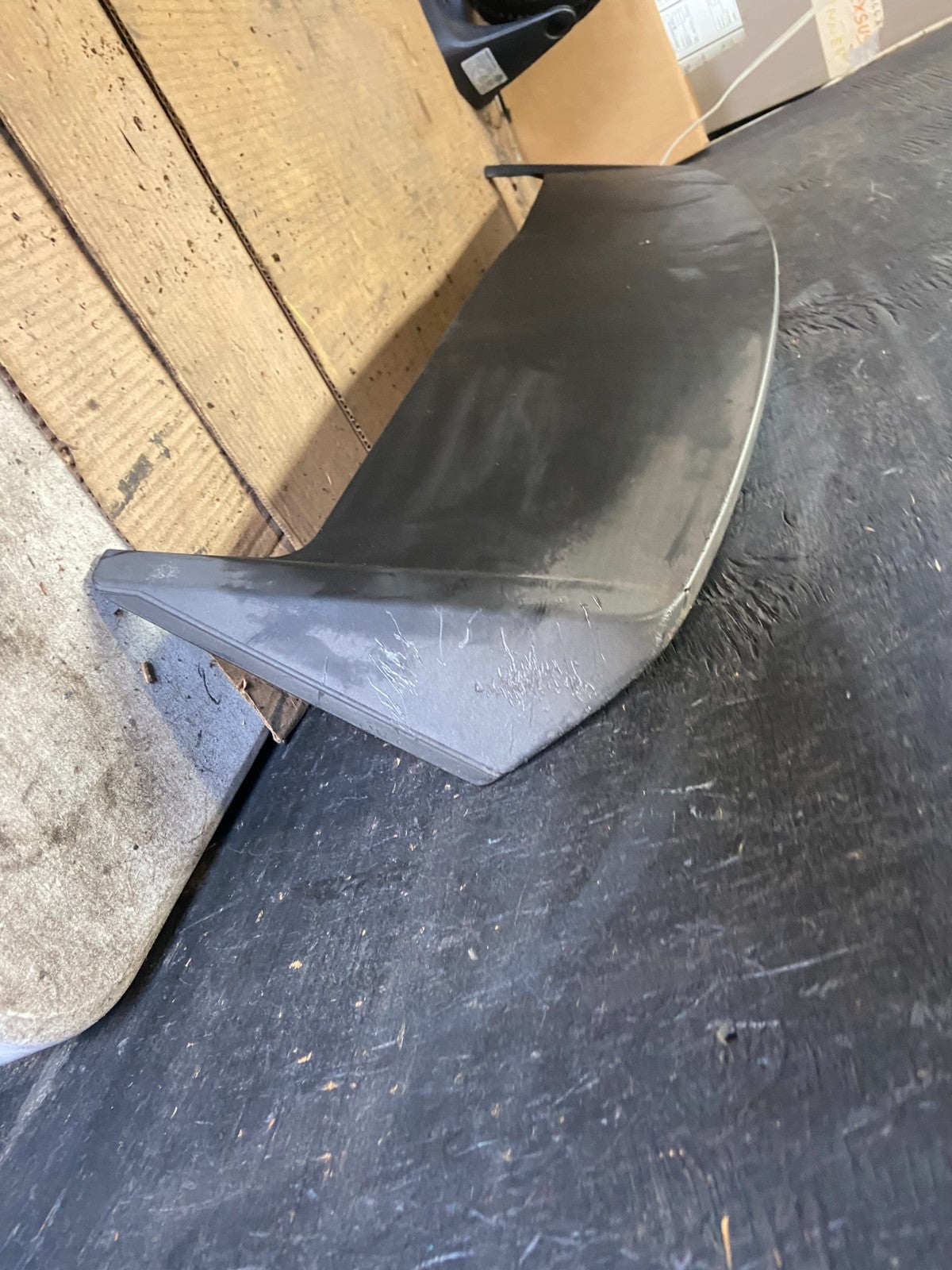 2007 to 2012 Dodge Caliber Rear Trunk Spoiler OEM R2049 DG1