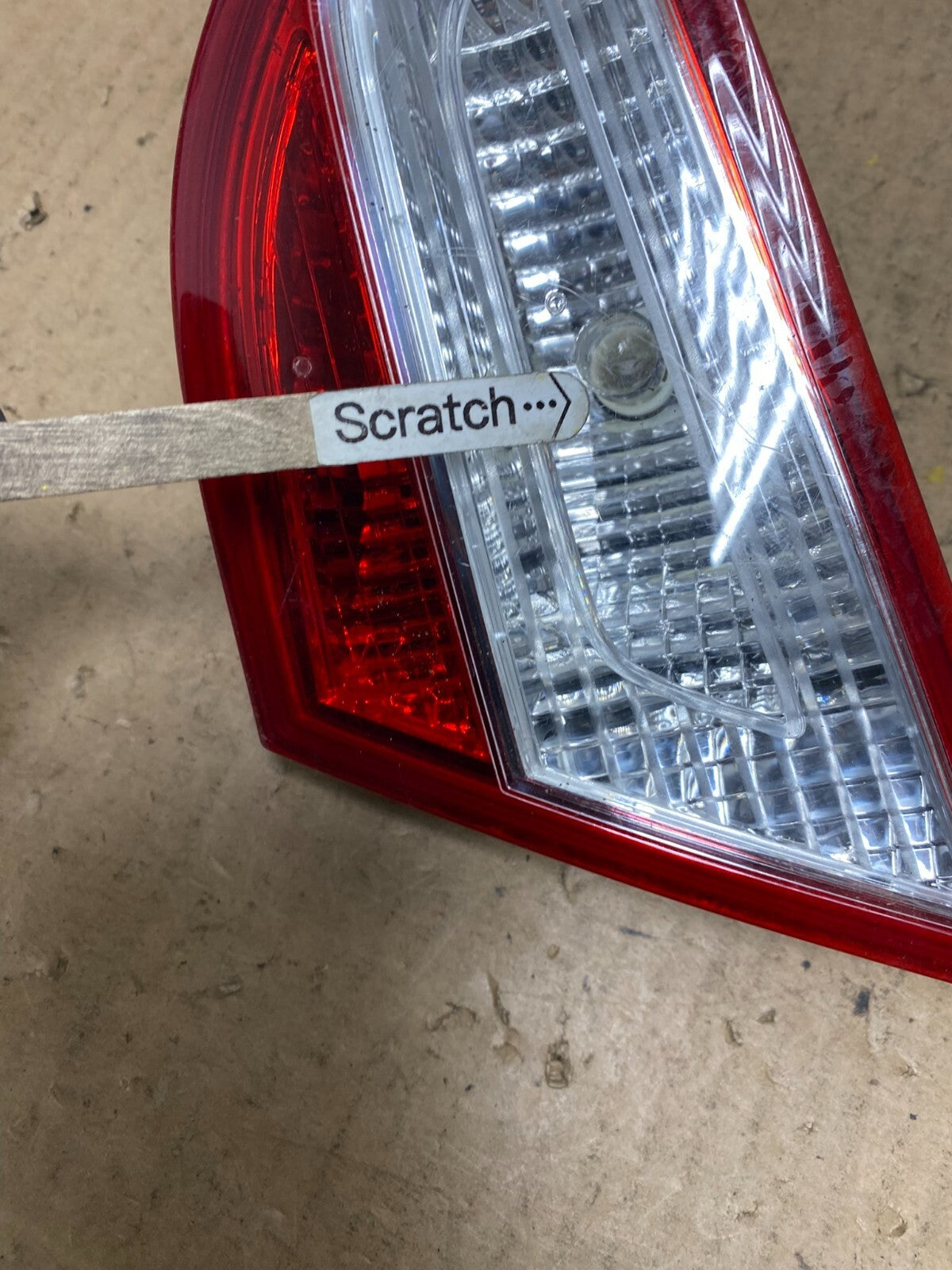 2011 to 2014 Hyundai Sonata Right Passenger Rh Inner Tail Light L8741 DW4