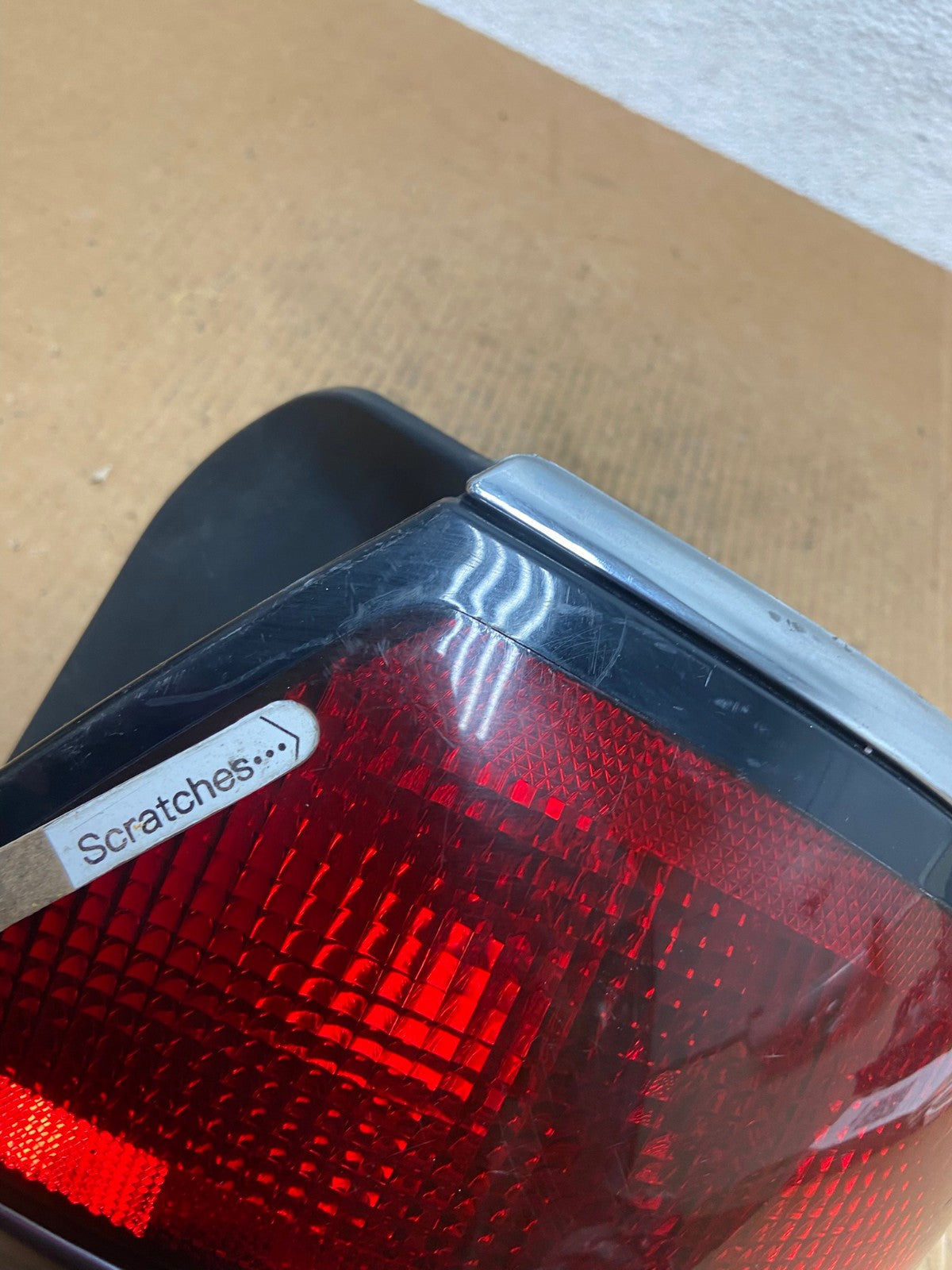 1997-1999 Buick Lesabre Right Passenger RH Side Tail Light AE0348 LK3