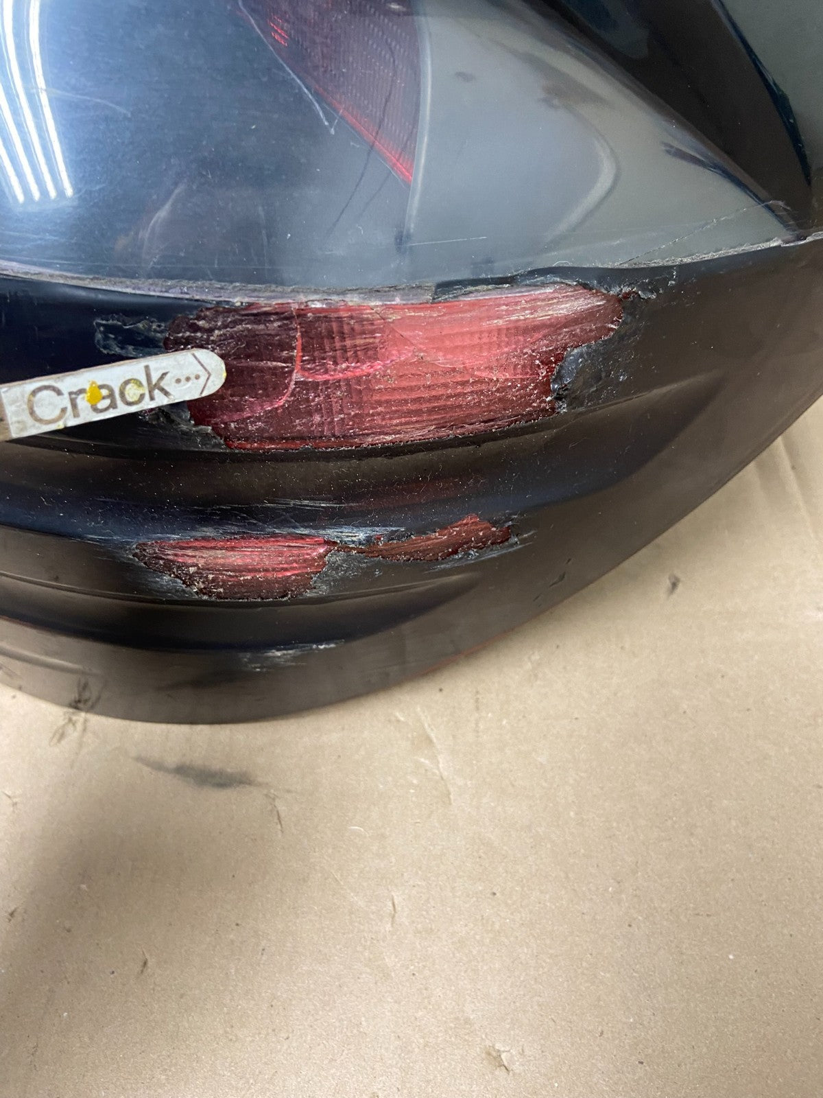 2002 to 2005 Mercedes C C230 Kompressor Coupe Left+Right Set Tail Light R5774 DG5