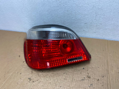 2004 - 2007 BMW 5 Series E60 Left Driver LH Side Tail Light AC8209 LK1