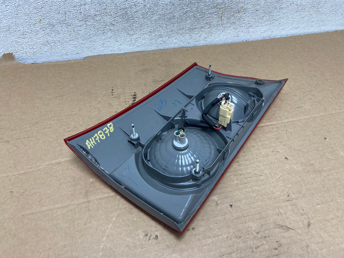 2006 to 2010 Toyota Sienna Right Passenger RH Inner Tail Light AH7878 LK5