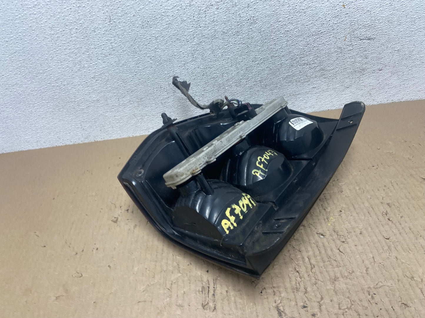 2002 to 2009 Chevrolet Trailblazer Right Passenger Rh Tail Light AF7047 LK5