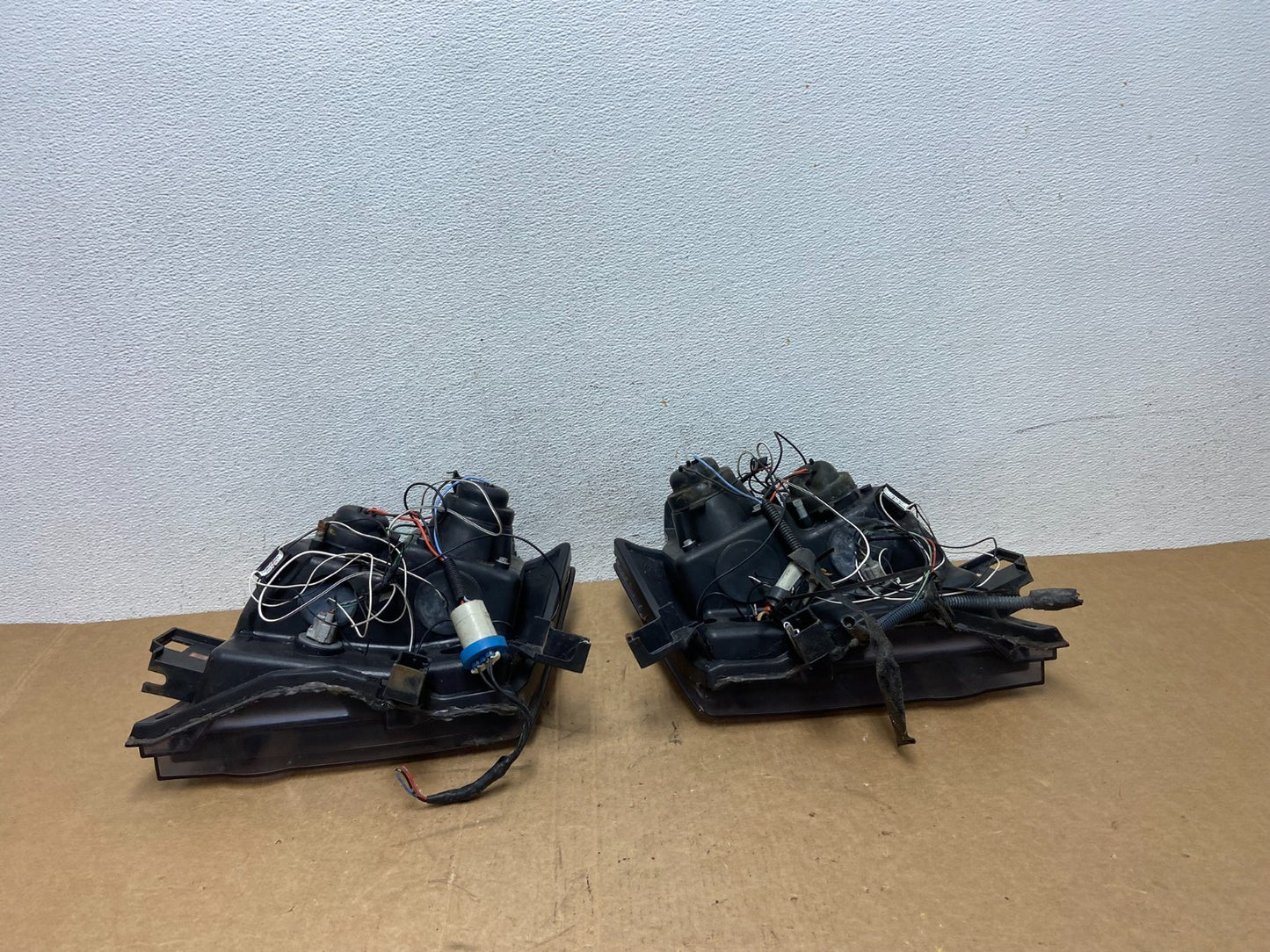 2005-2015 Nissan Xterra Driver Left+Right Set LED Black Headlights AD6223 DG6