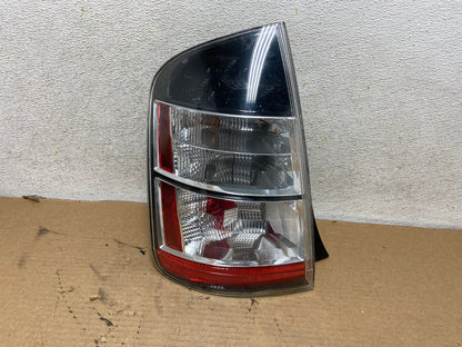 2004 2005 Toyota Prius Tail Light Left Driver Lh Side AH4324 LK0