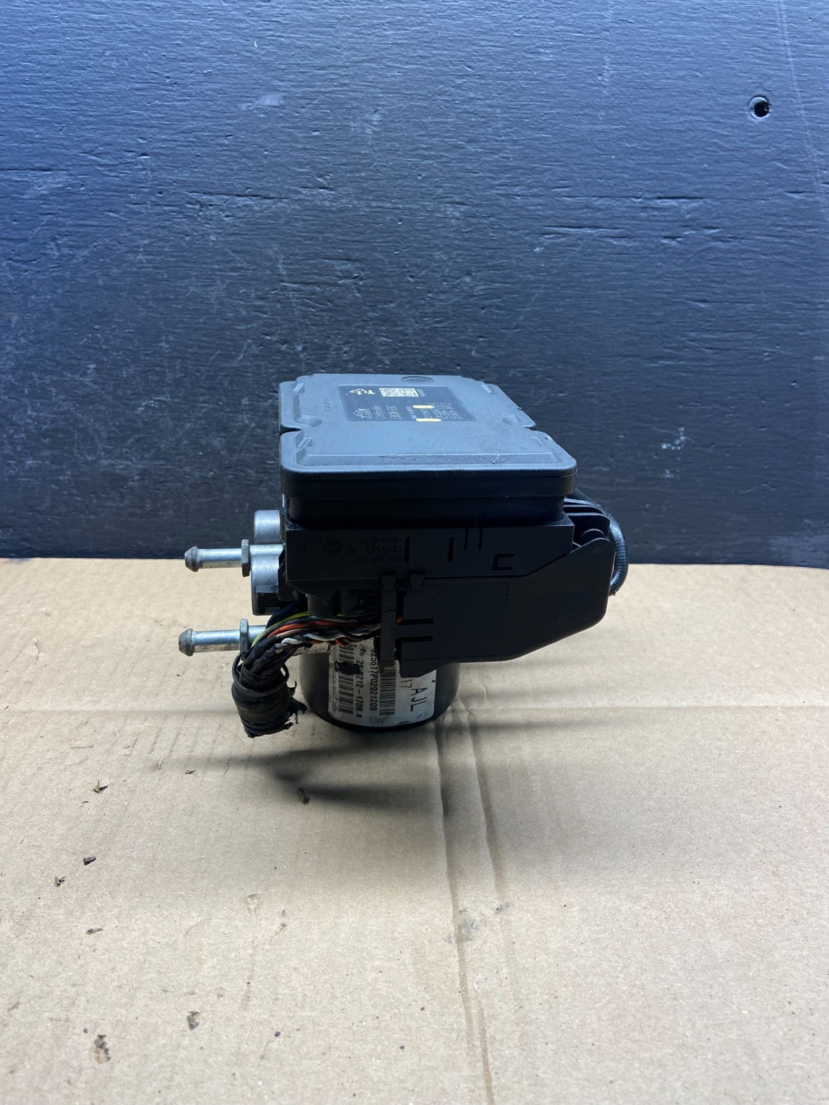 2011 Chevrolet Equinox ABS Anti Lock Brake Pump AD1795 DG4